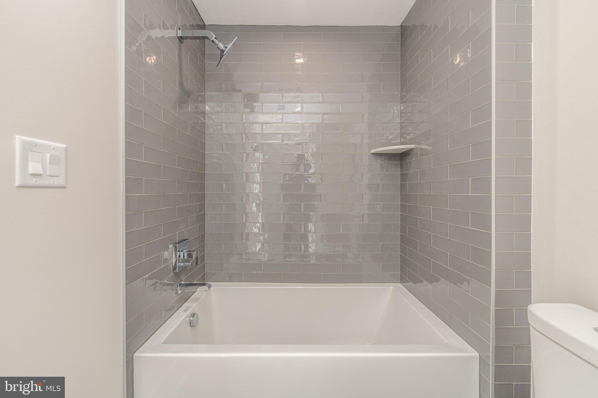 PACKER PARK - Residential