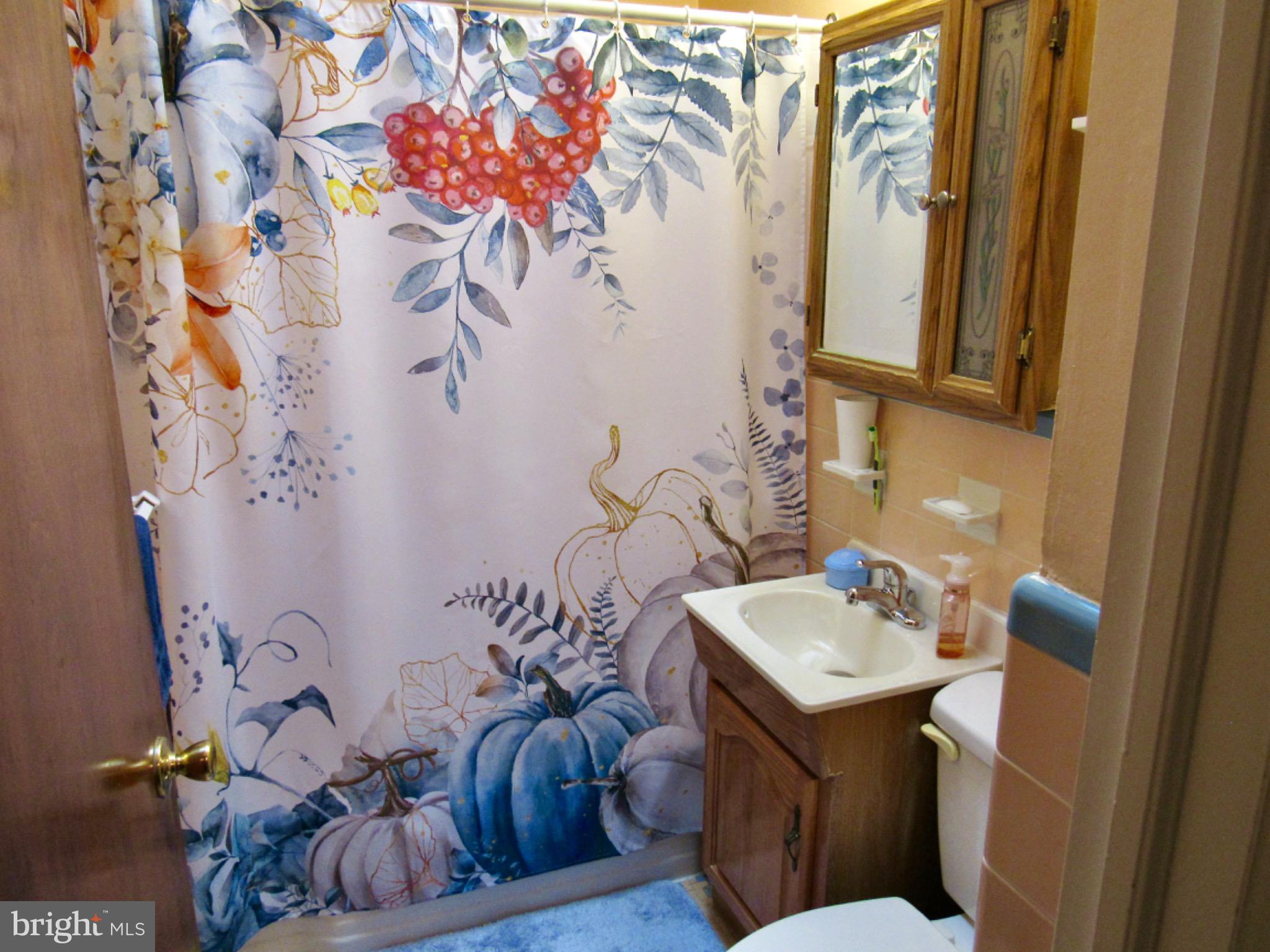 JUNIATA - Residential