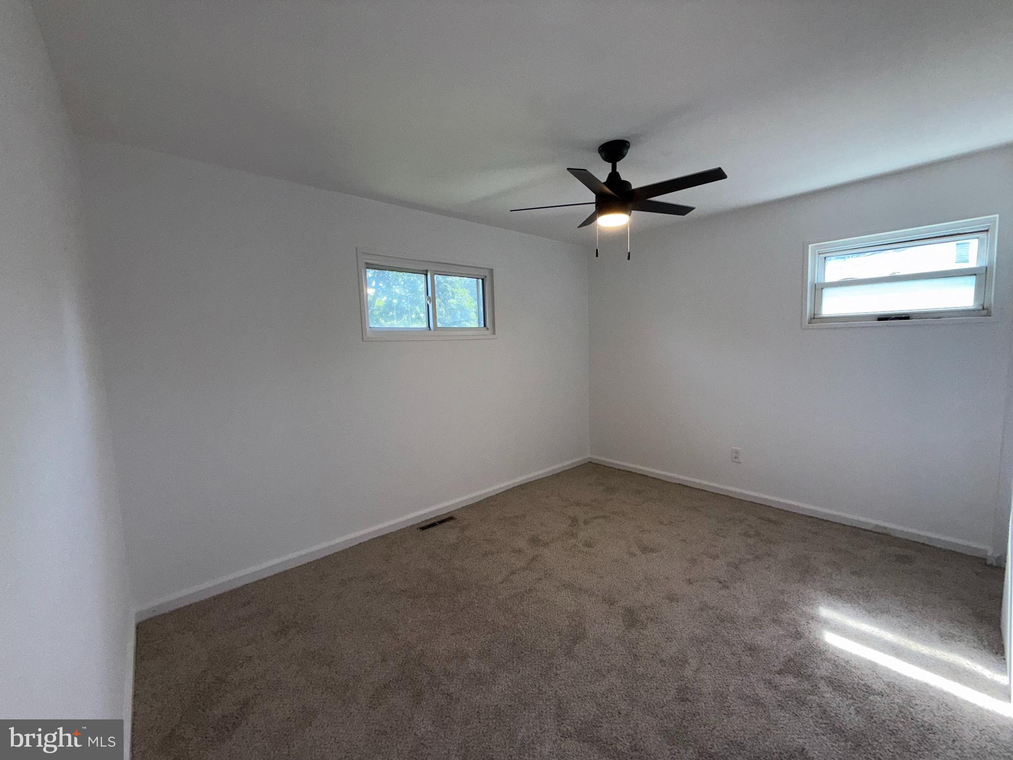 18 JOHN COLLINS CIRCLE