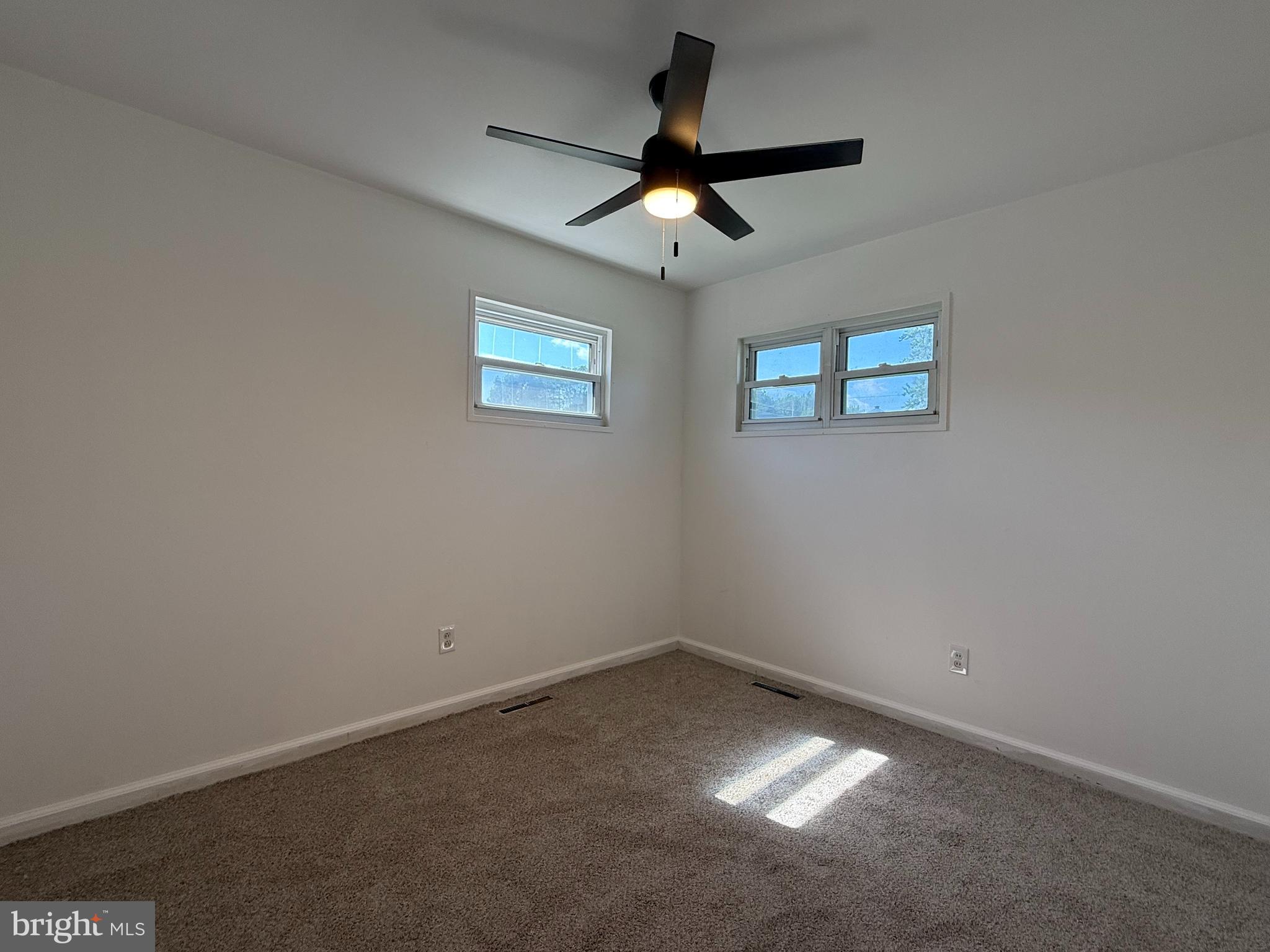 18 JOHN COLLINS CIRCLE