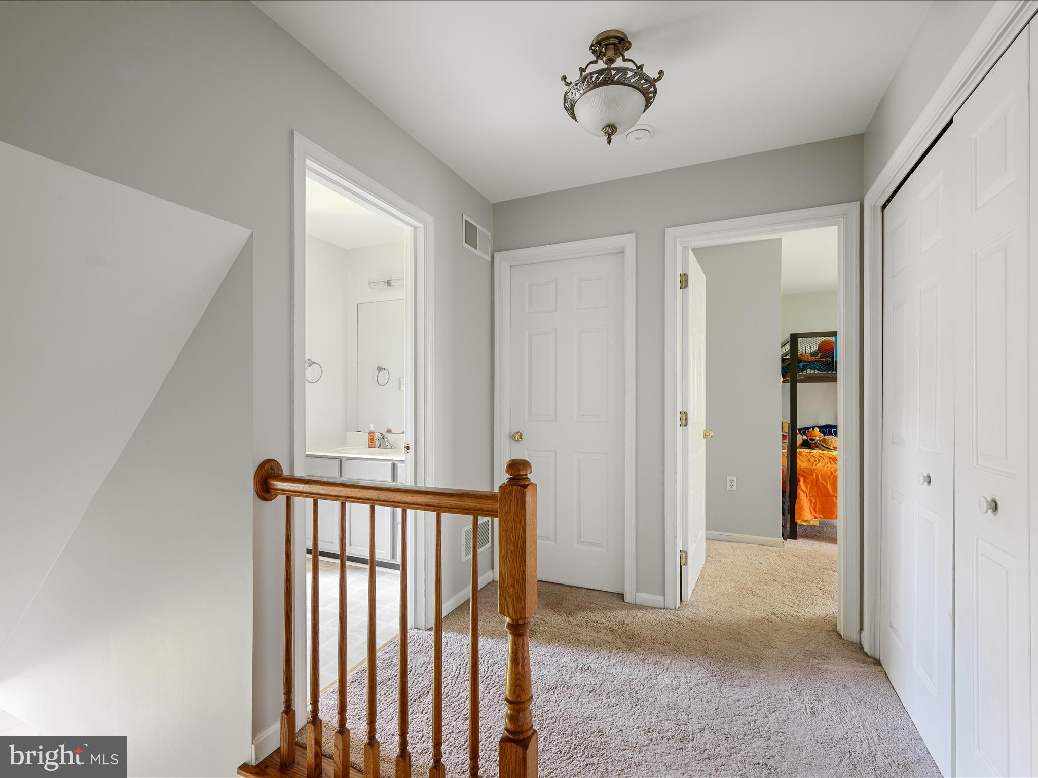 OAKLEIGH - Residential