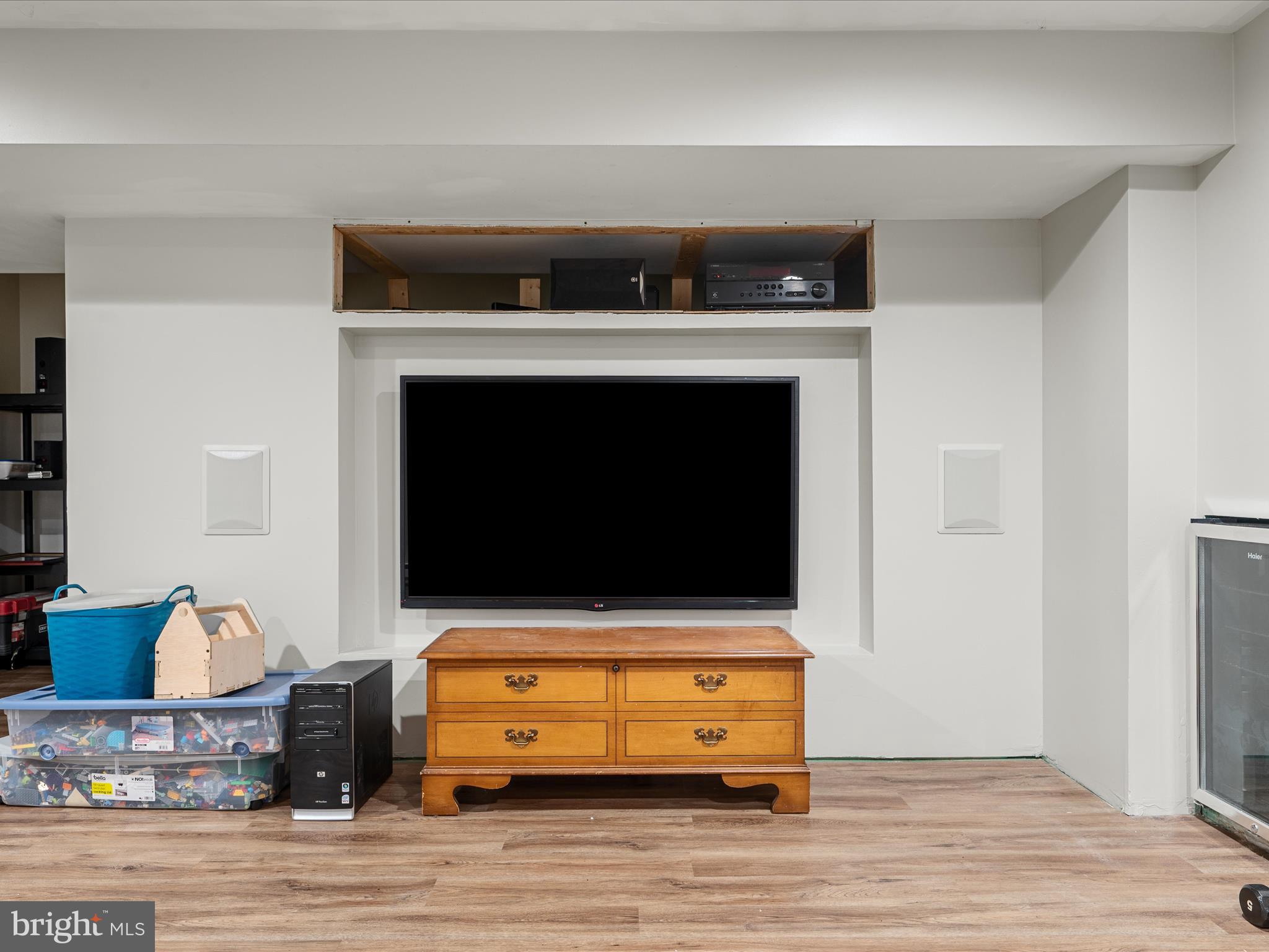 OAKLEIGH - Residential