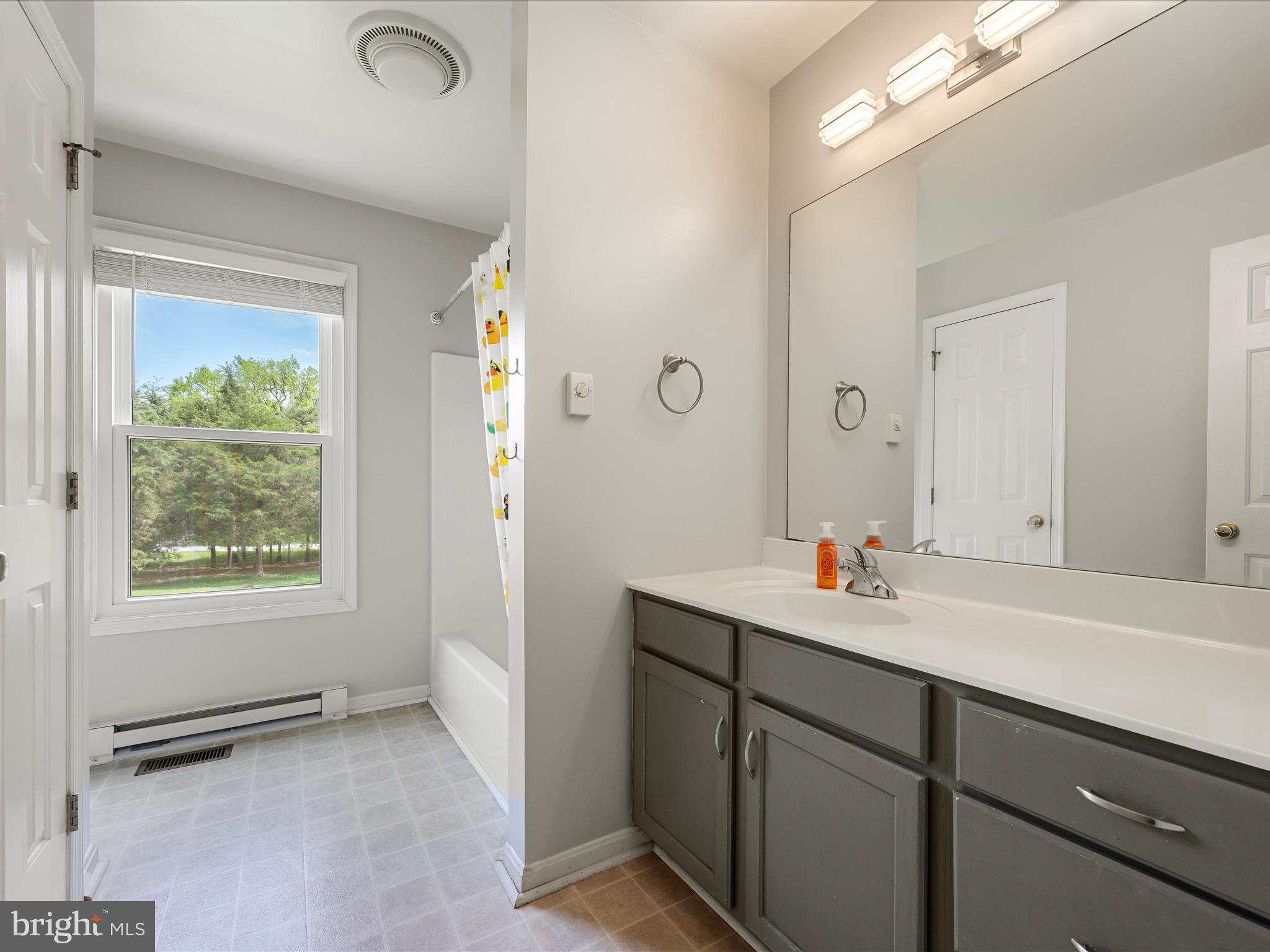 OAKLEIGH - Residential