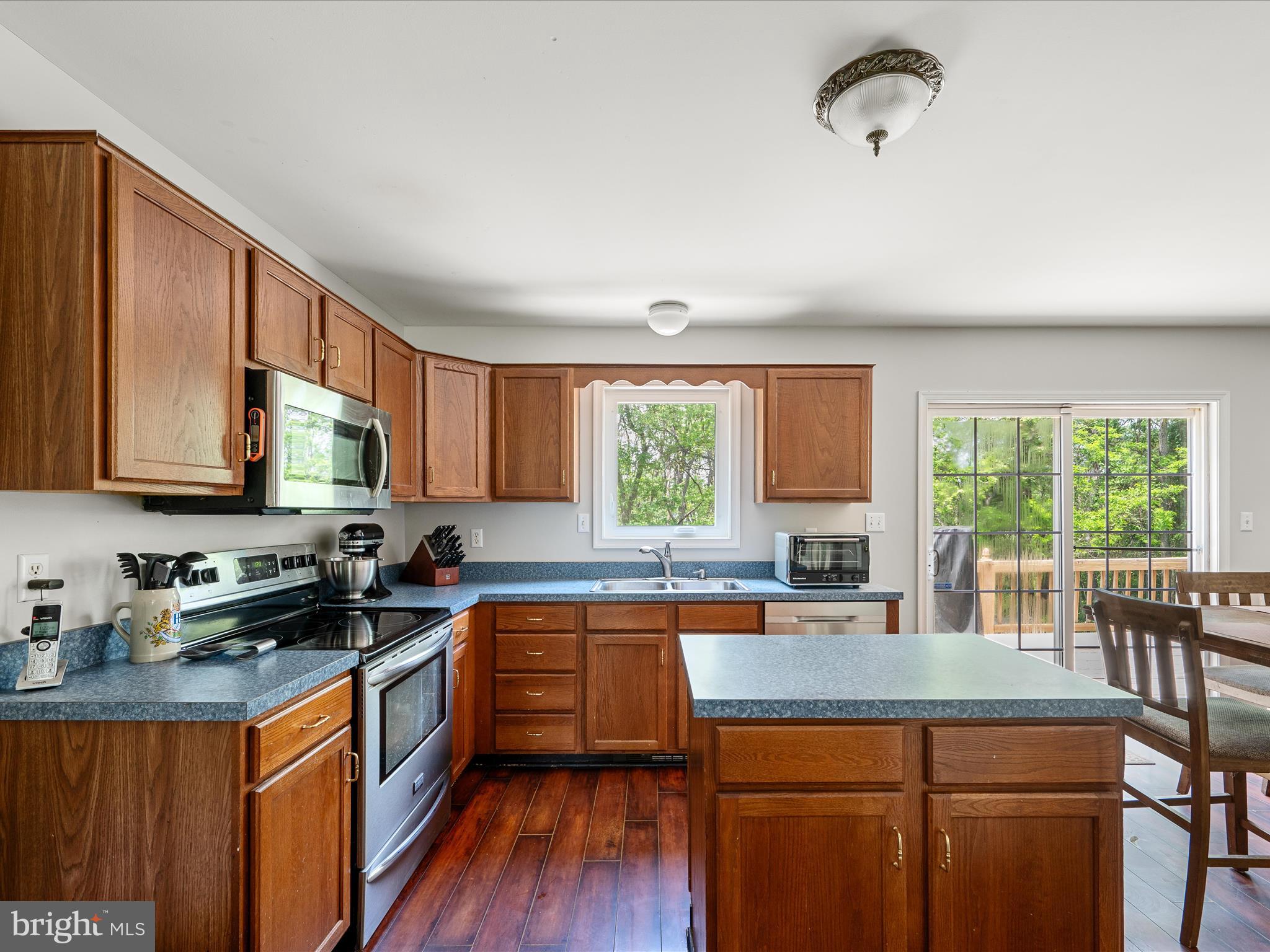 OAKLEIGH - Residential