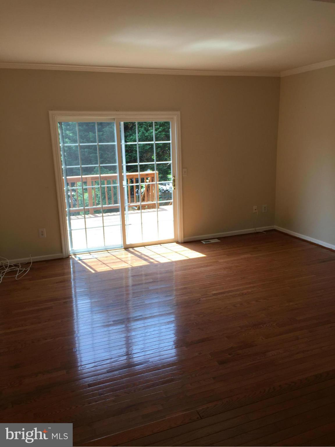 WALNUT RIDGE - Residential Lease