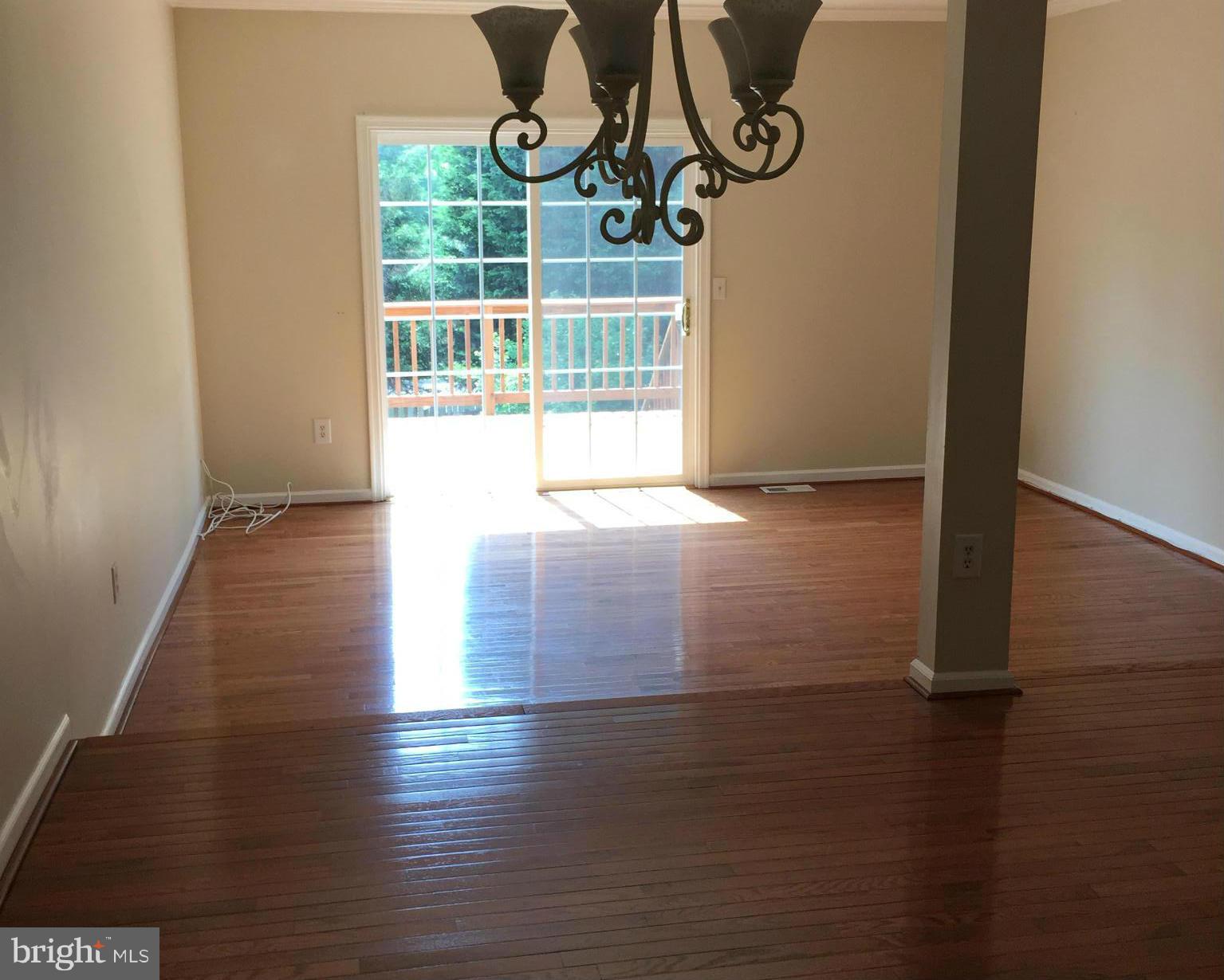 WALNUT RIDGE - Residential Lease