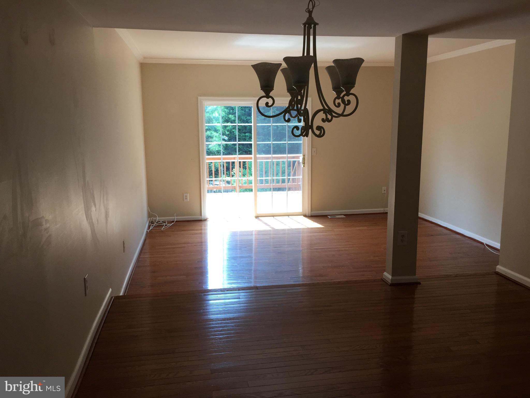 WALNUT RIDGE - Residential Lease