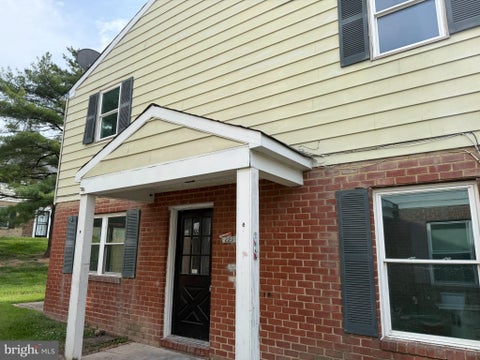 Condo For Sale - 229 Candle Light Lane #229<br/> GLEN BURNIE, MD 21061