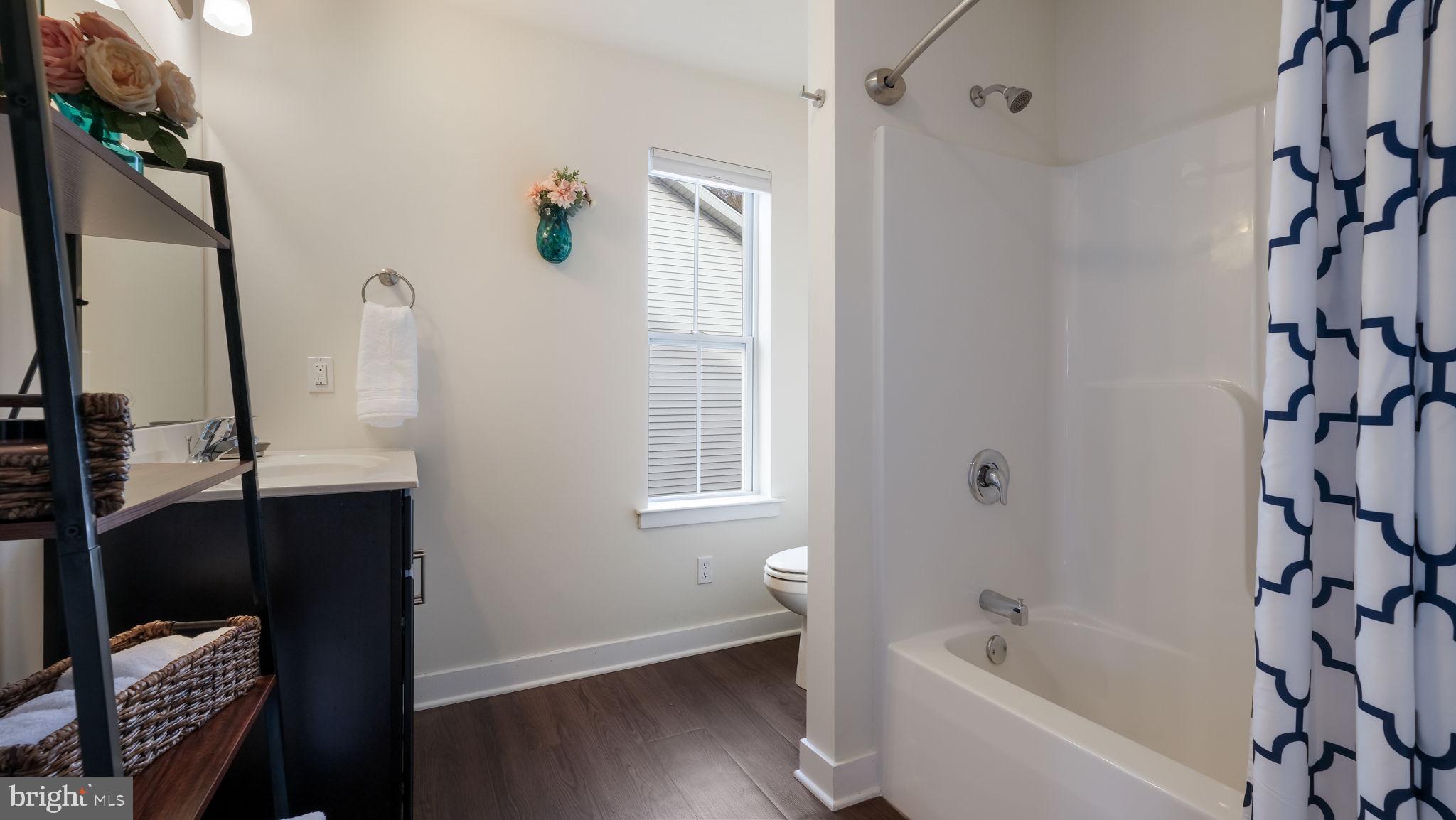 THE FIELDS AT CONSTITUTION SQUARE - Residential