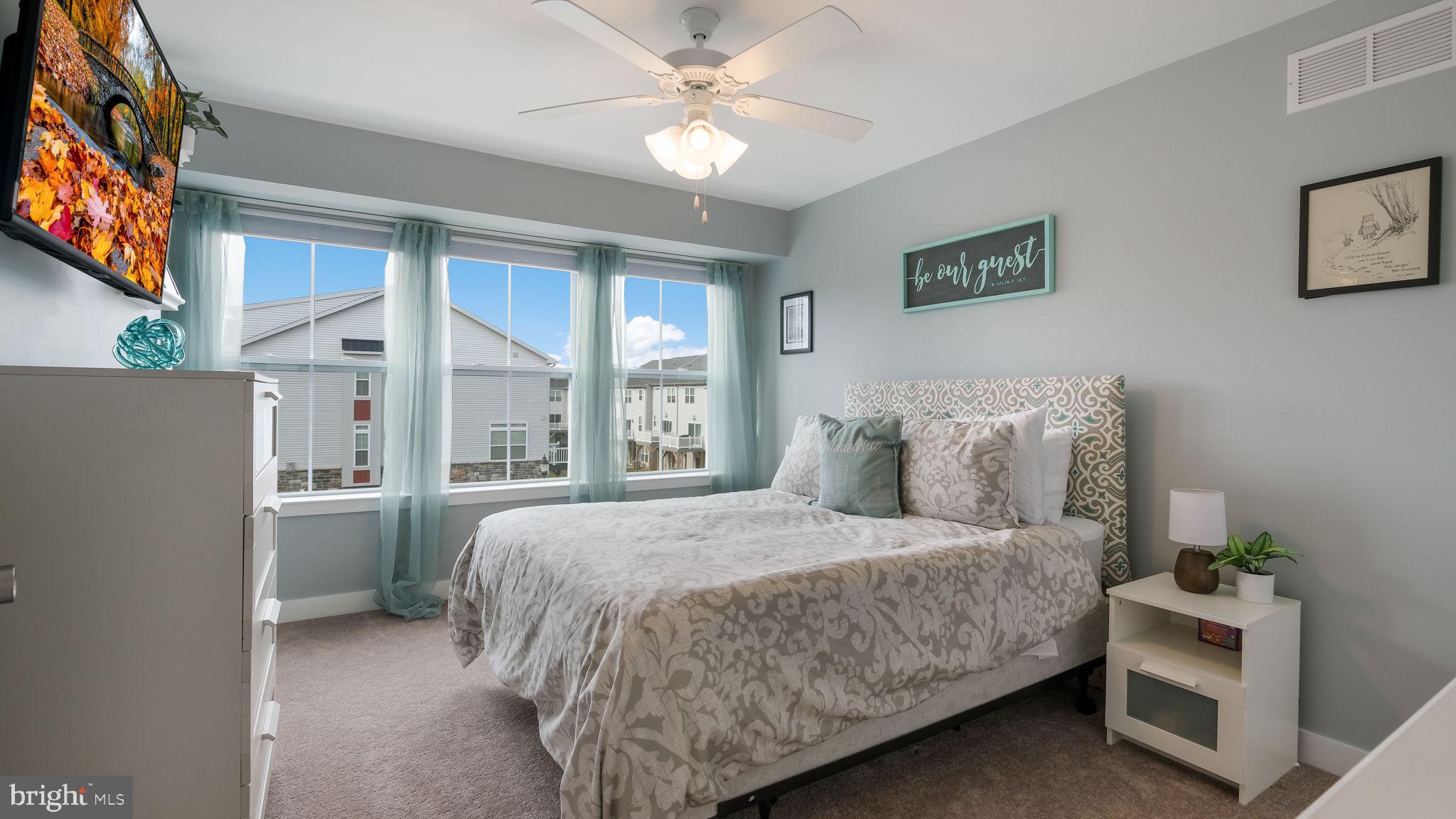 THE FIELDS AT CONSTITUTION SQUARE - Residential