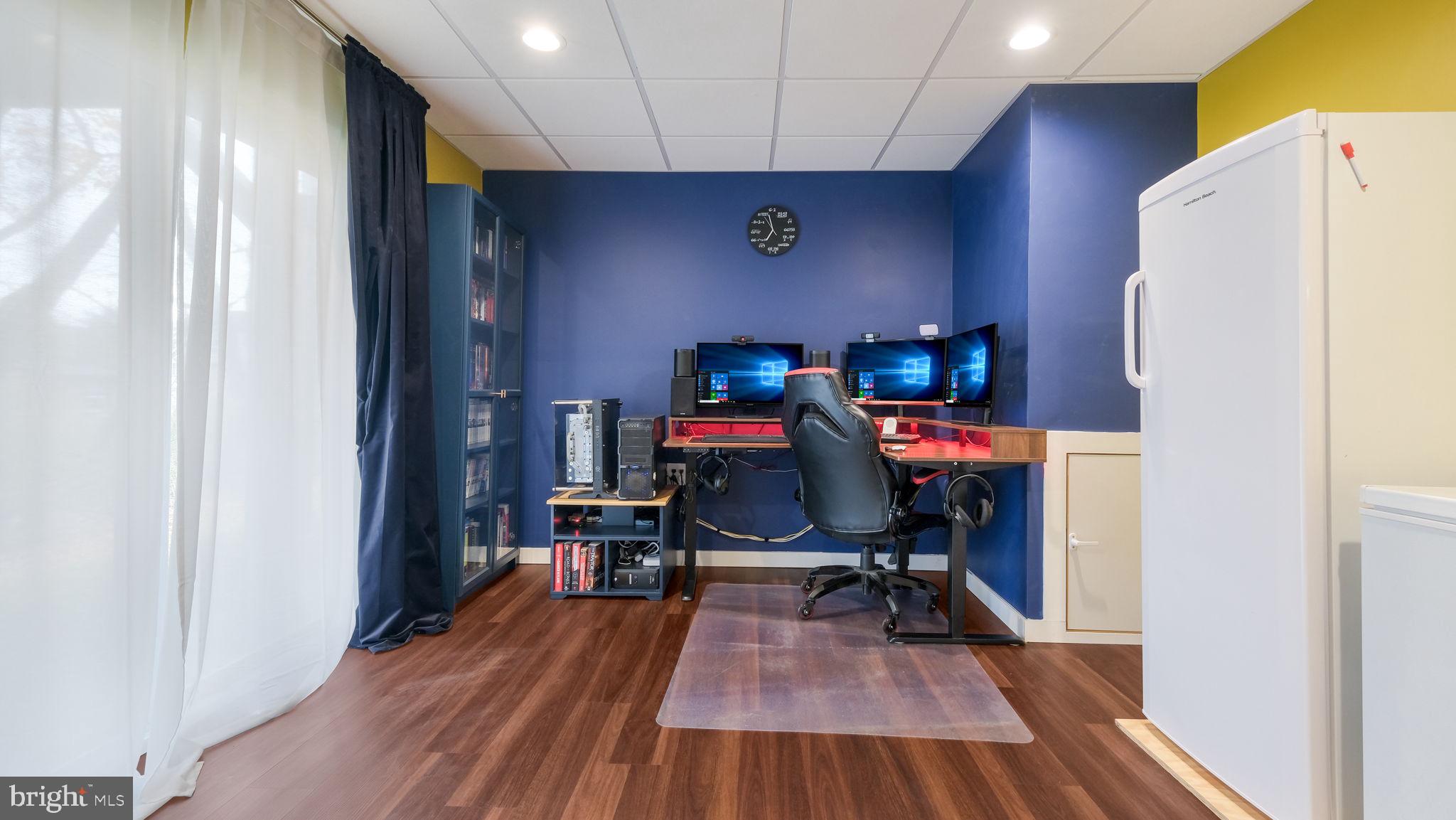 42 INDEPENDENCE COURT