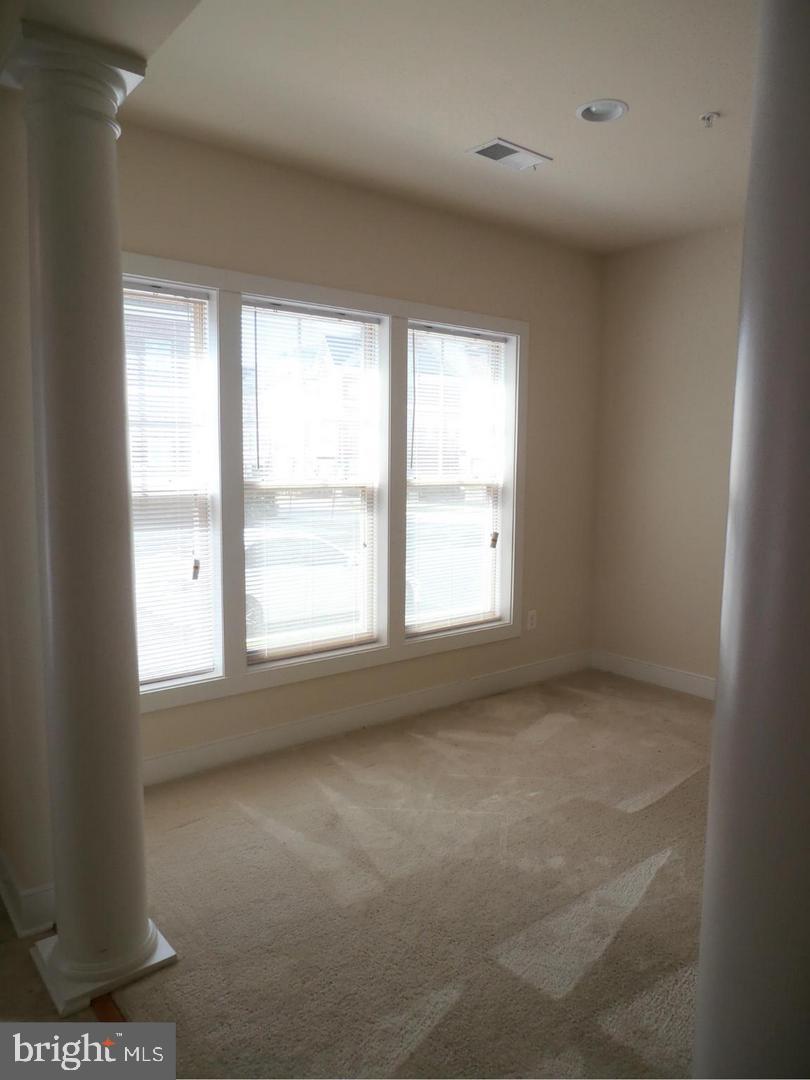 CROWN FARM - Residential Lease