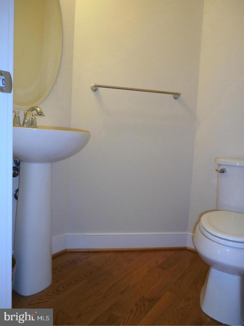 CROWN FARM - Residential Lease