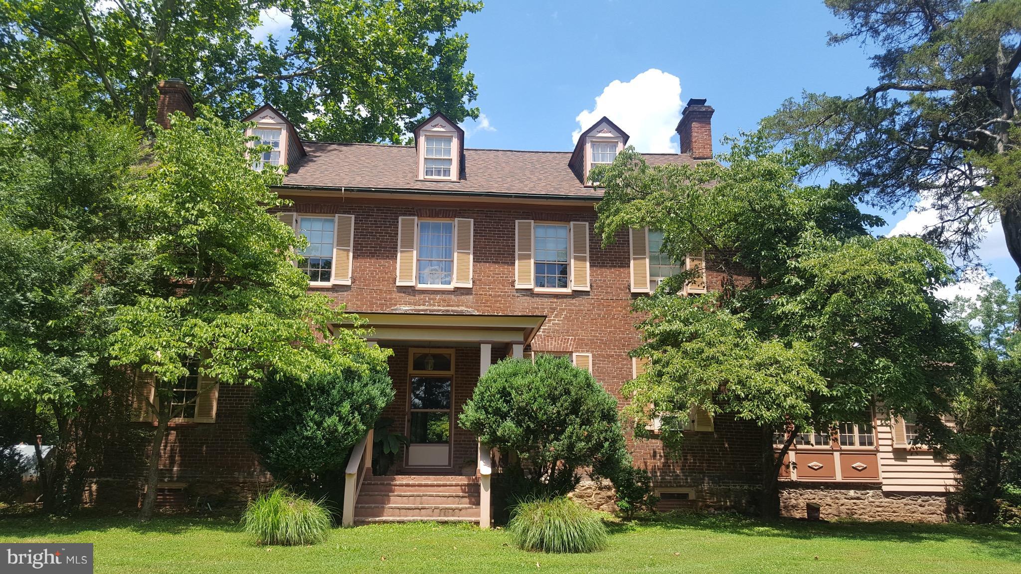 WESTBURY GLEN - Residential