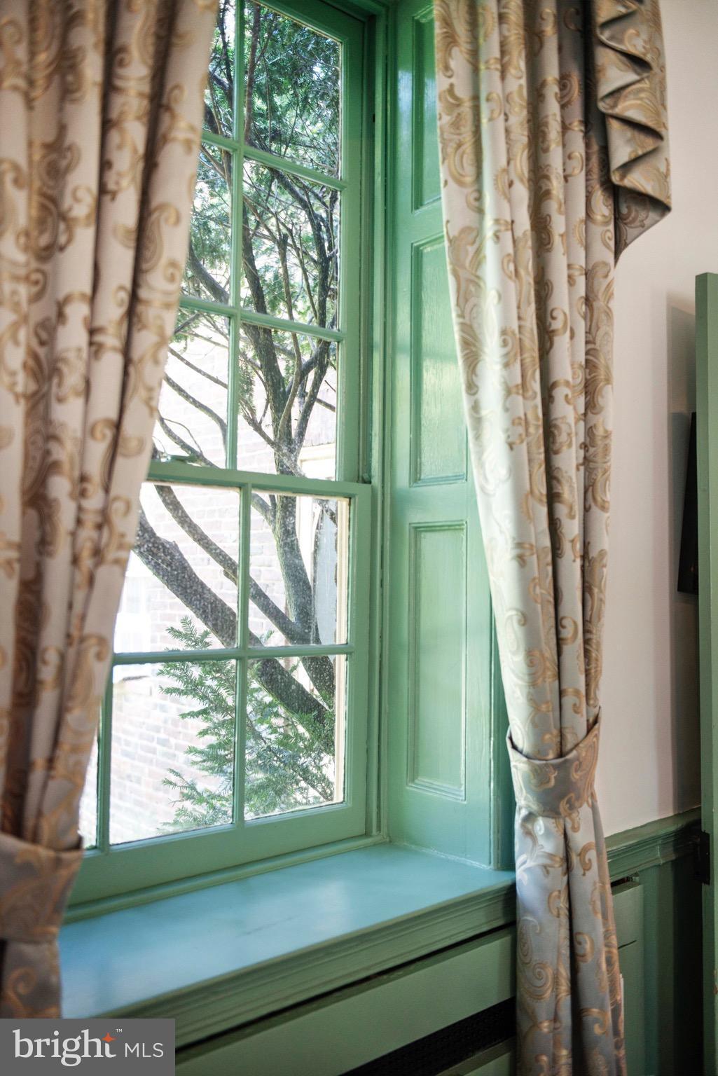 WESTBURY GLEN - Residential