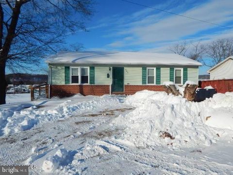 Photo of 845 Franklin Street, DANVILLE, PA 17821 (MLS # PAMN2000436)