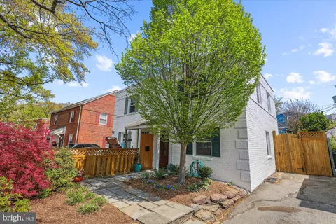 829 S Ivy Street, Arlington, VA MLS: VAAR2056362