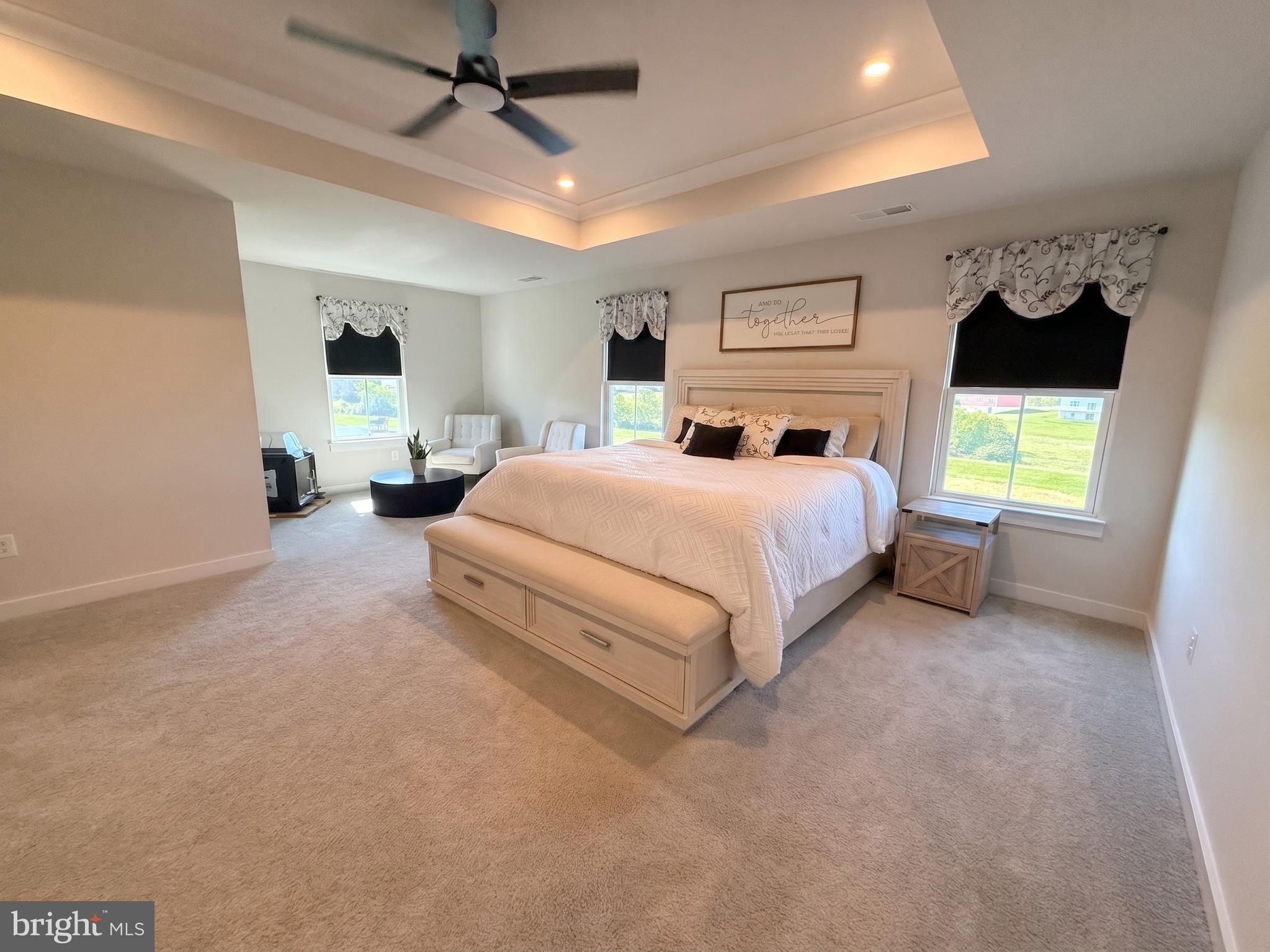 HIGH POINTE - Residential