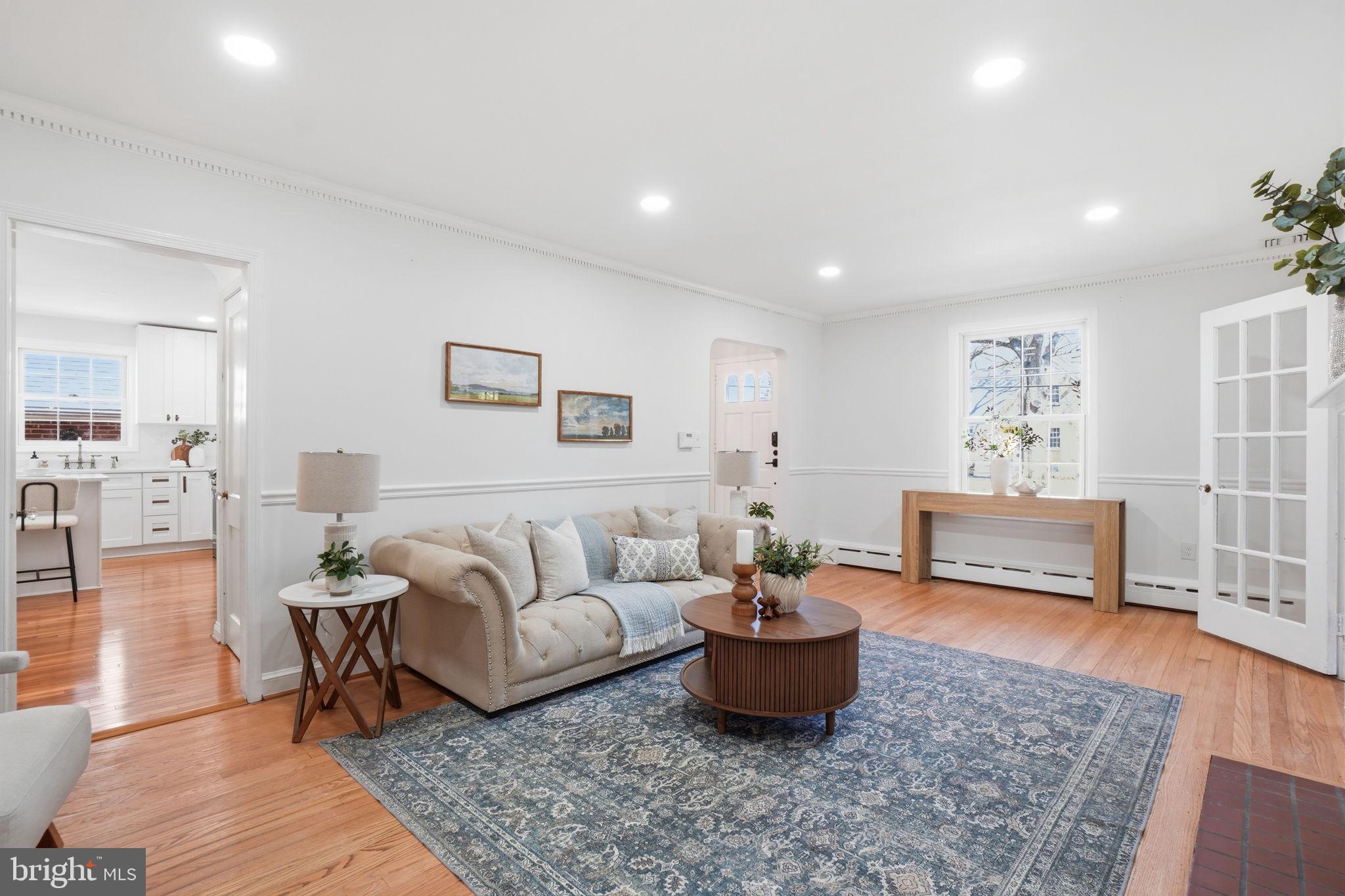 COURTLAND PARK - Residential