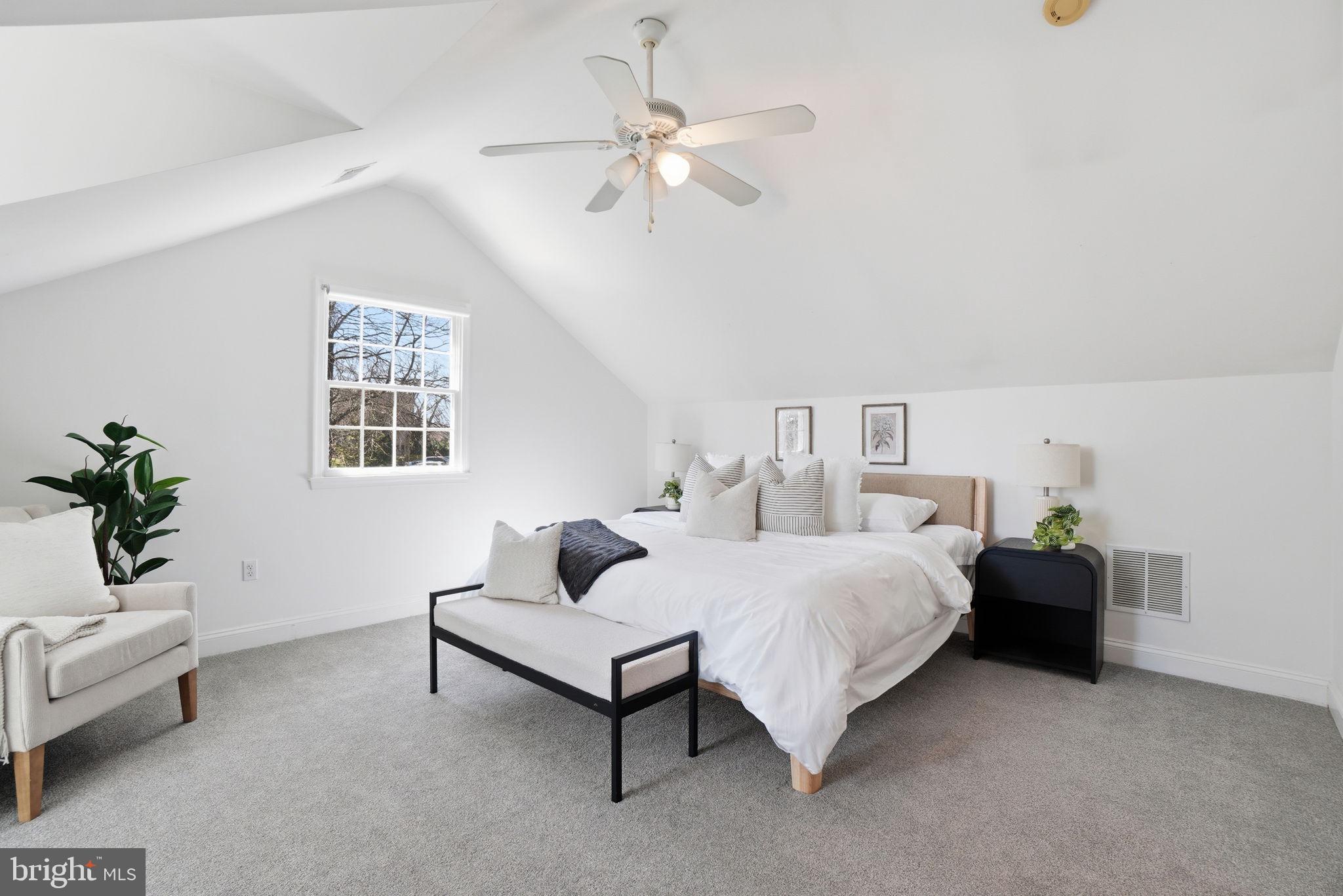 COURTLAND PARK - Residential