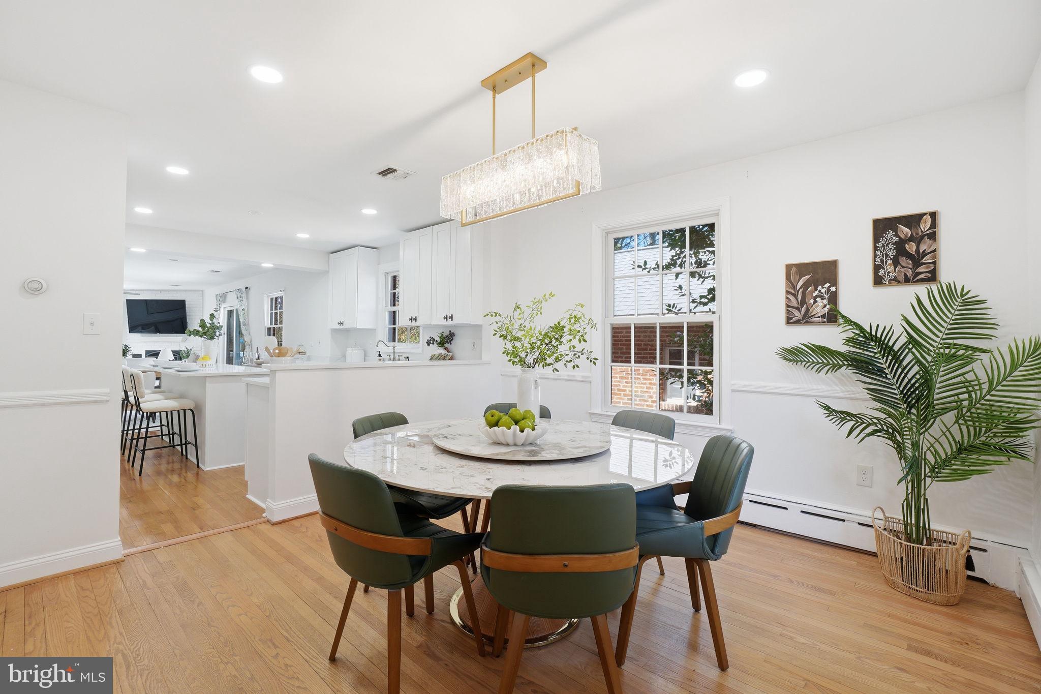 COURTLAND PARK - Residential