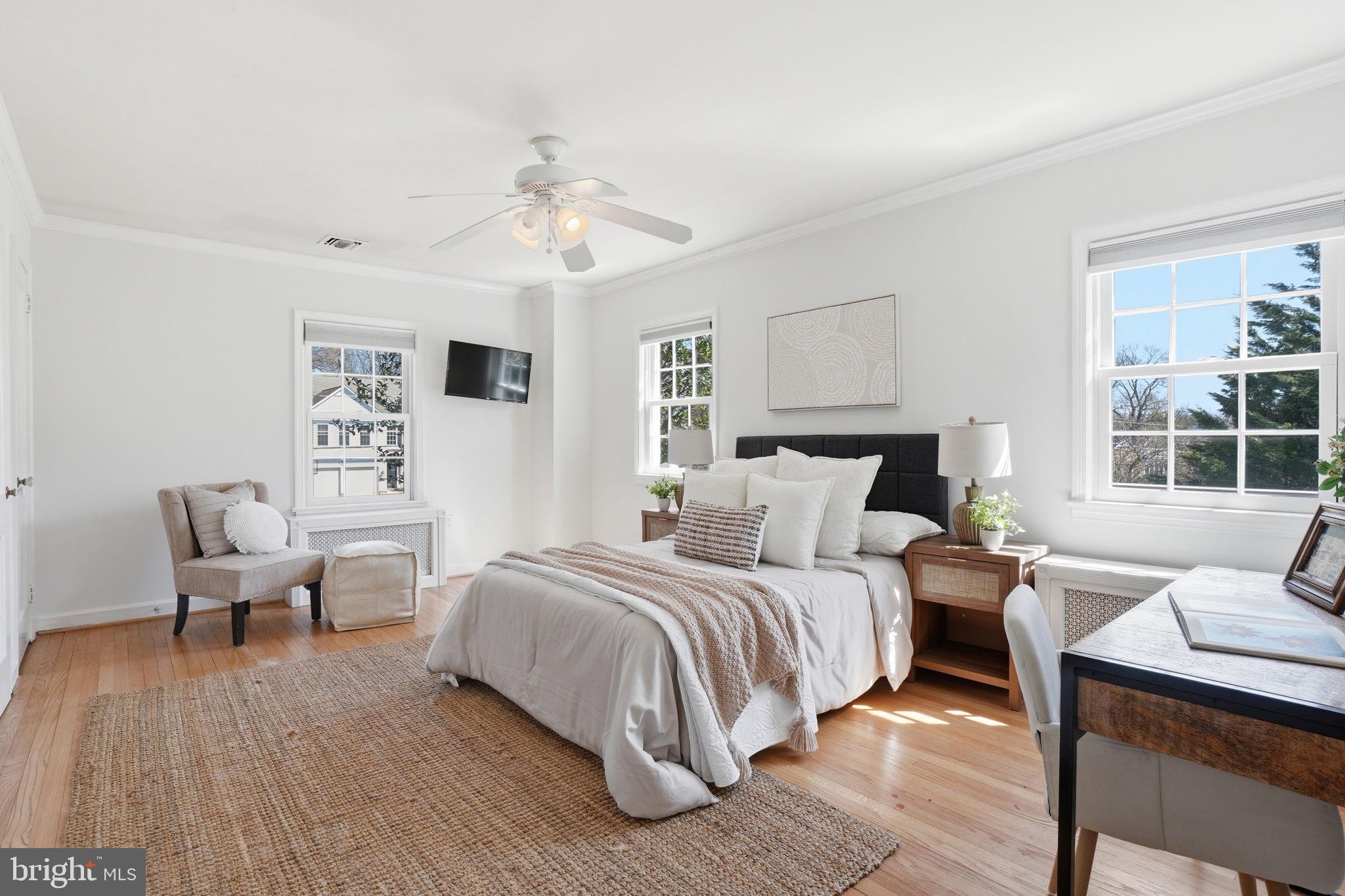 COURTLAND PARK - Residential