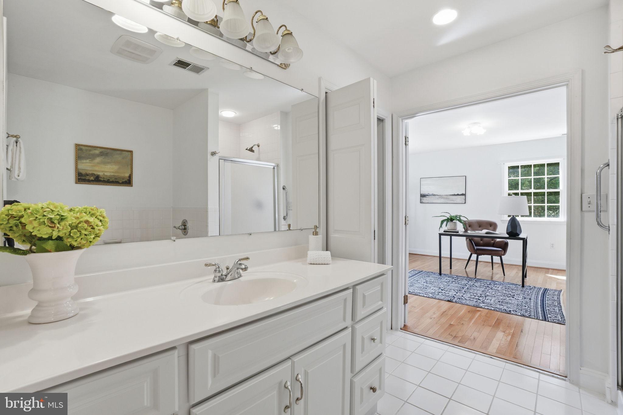 COURTLAND PARK - Residential