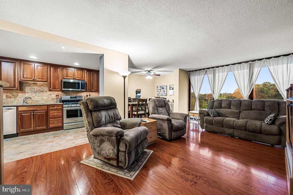 Photo of 801 Yale Avenue #1006, SWARTHMORE, PA 19081 (MLS # PADE2101248)