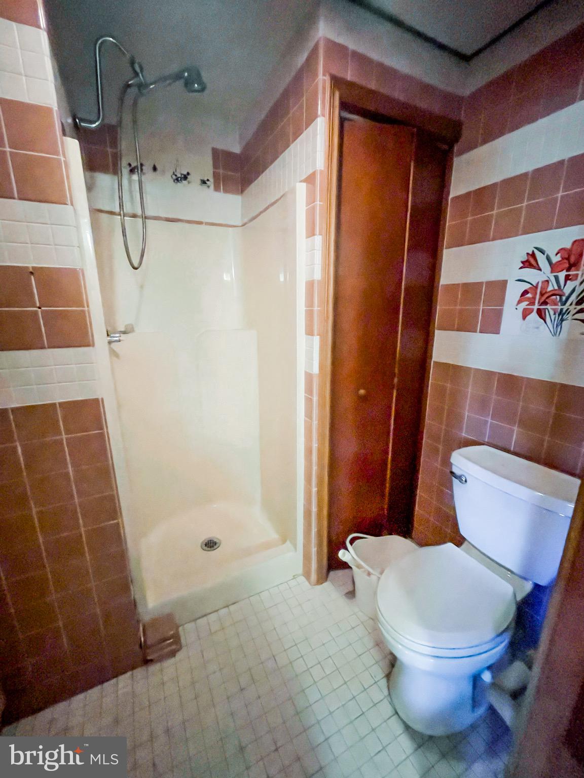 EAST SIDE - Residential