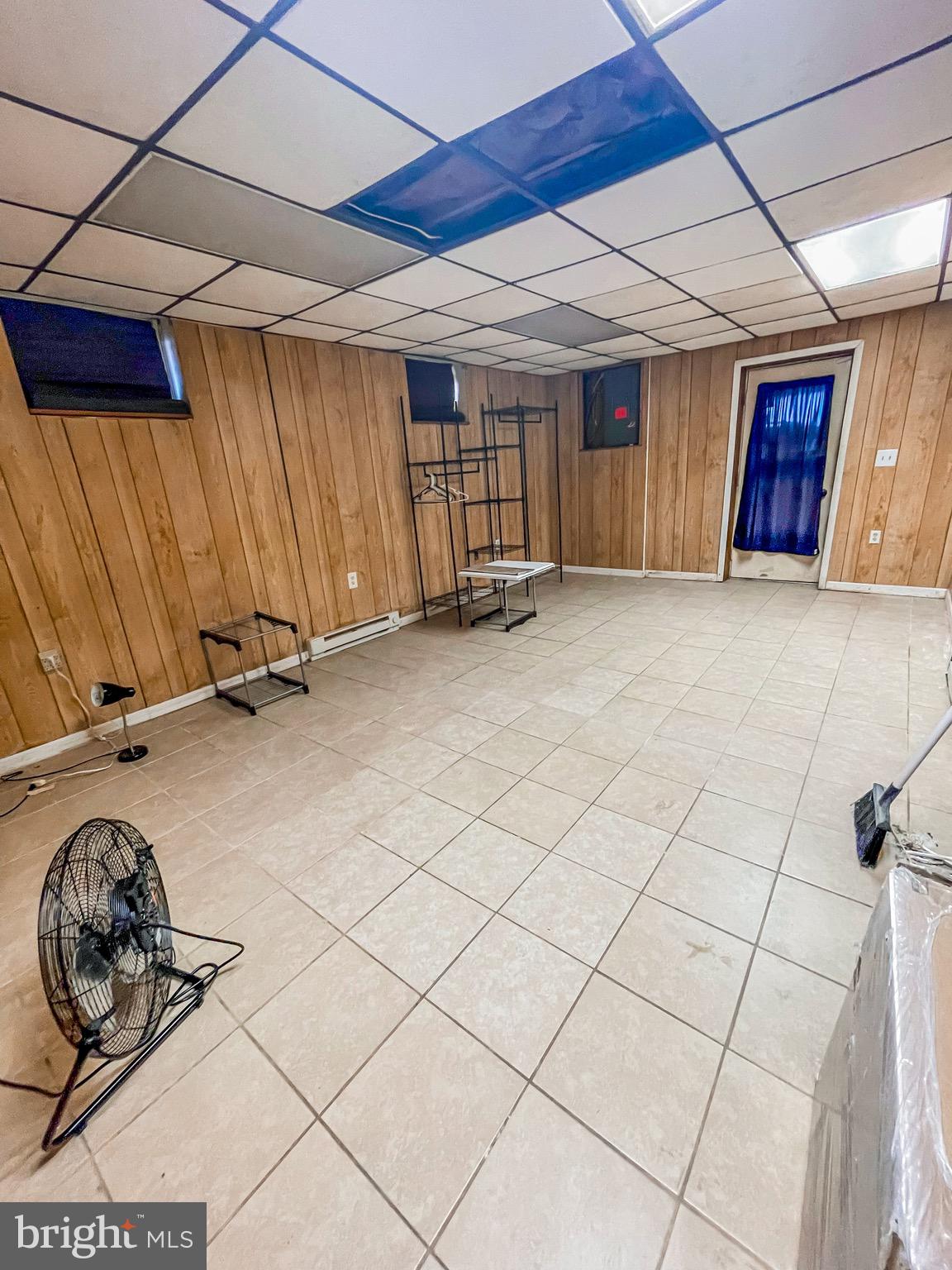 EAST SIDE - Residential