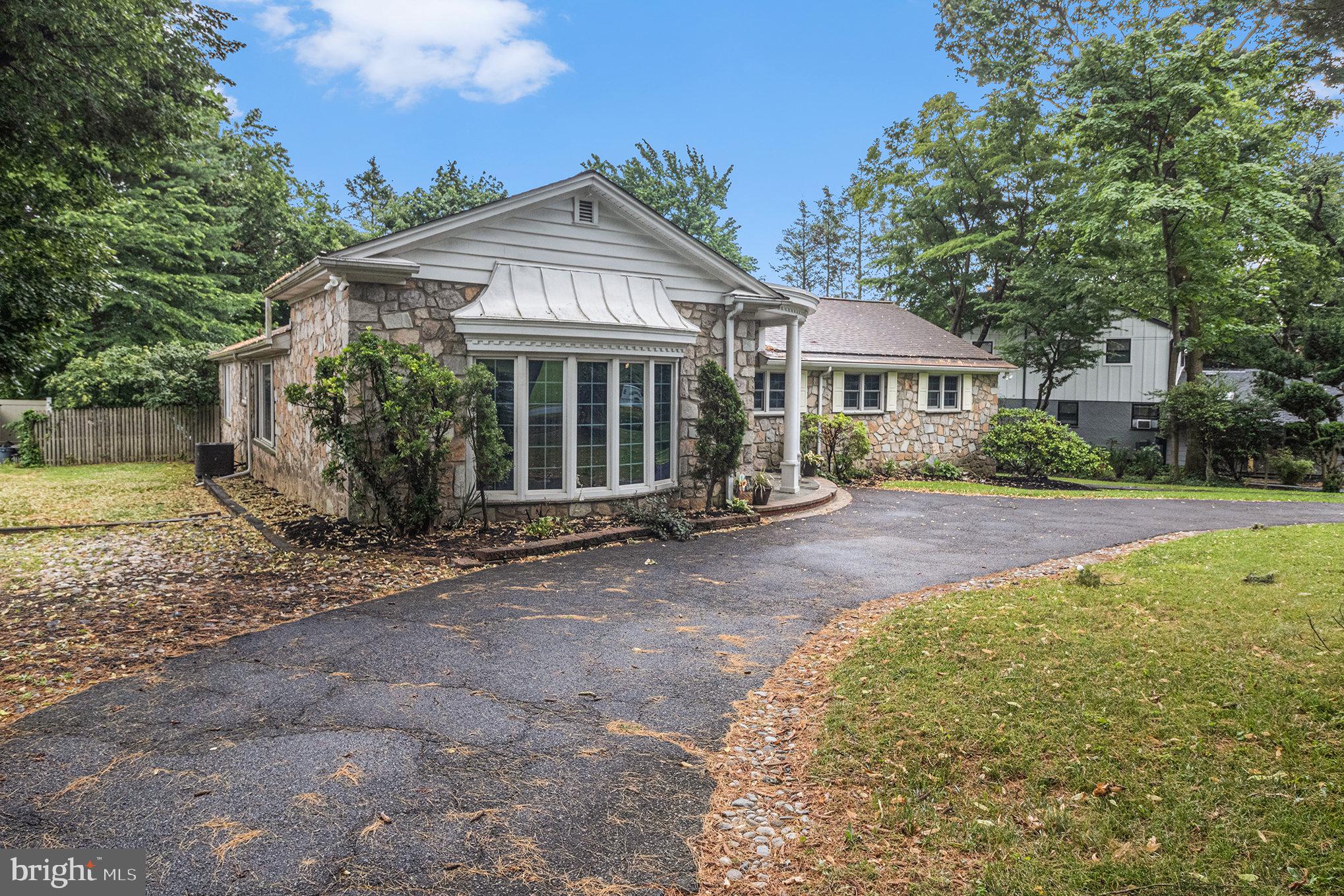 407 RICES MILL ROAD