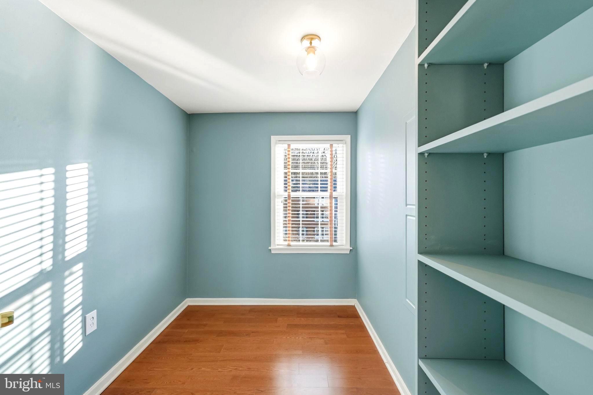 BELLE VIEW CONDOMINIUMS - Residential