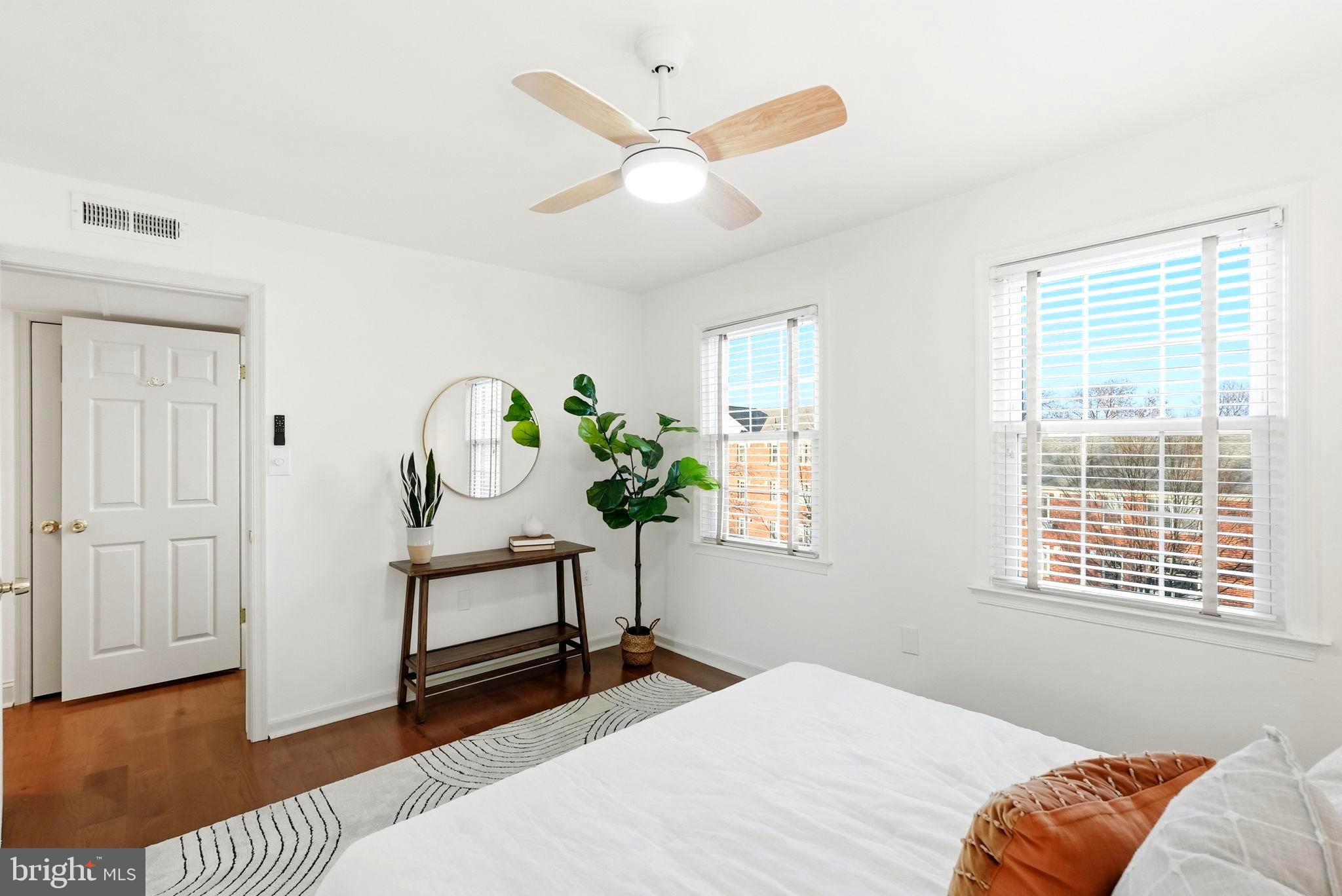 BELLE VIEW CONDOMINIUMS - Residential