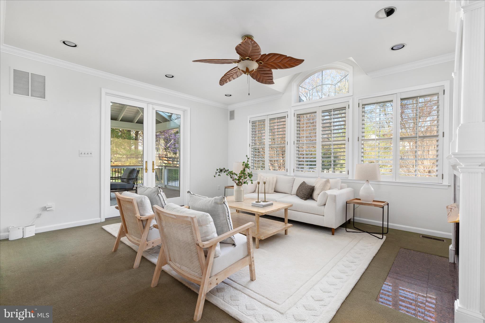 FOX LAKE - Residential