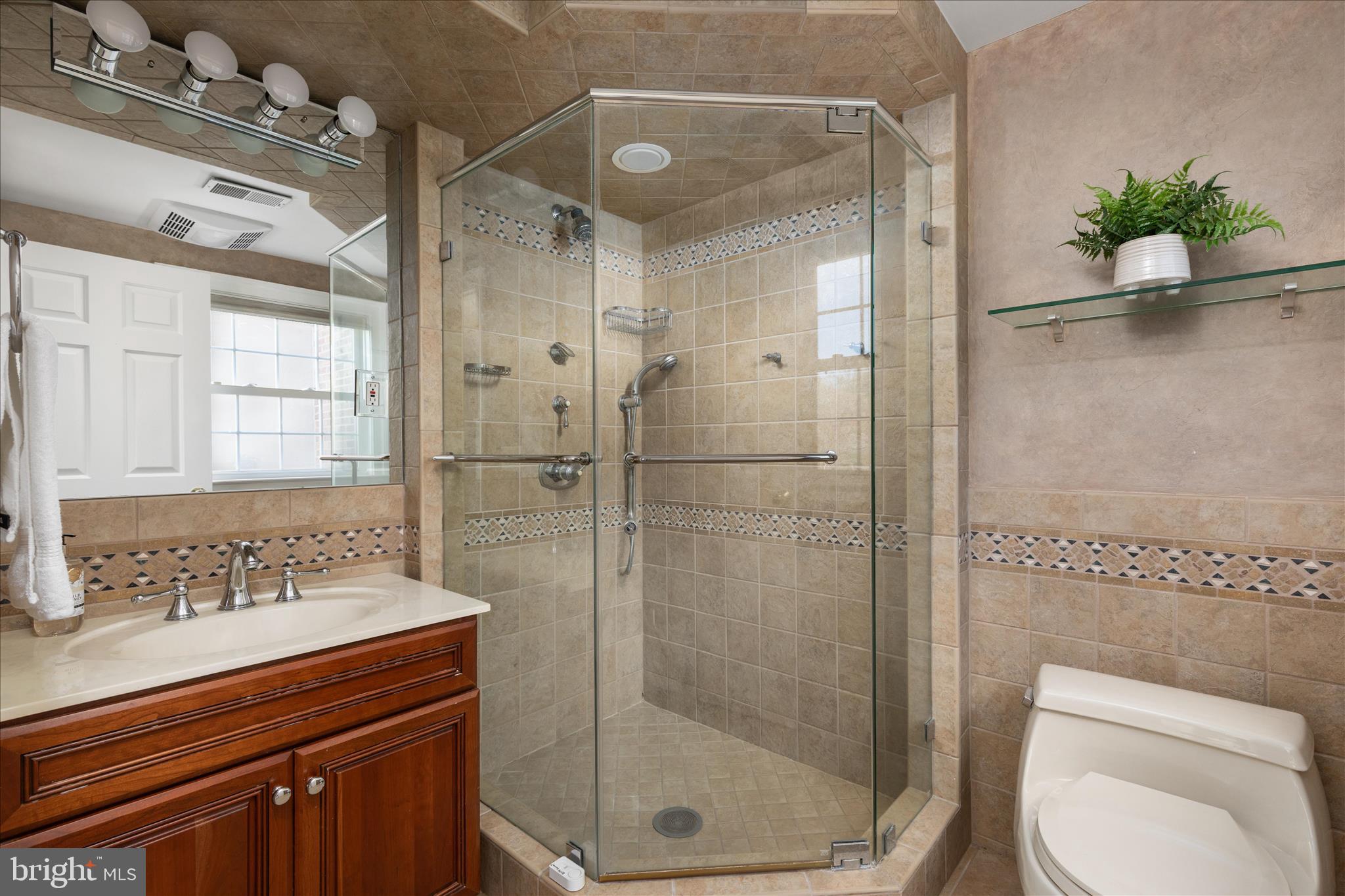 FOX LAKE - Residential