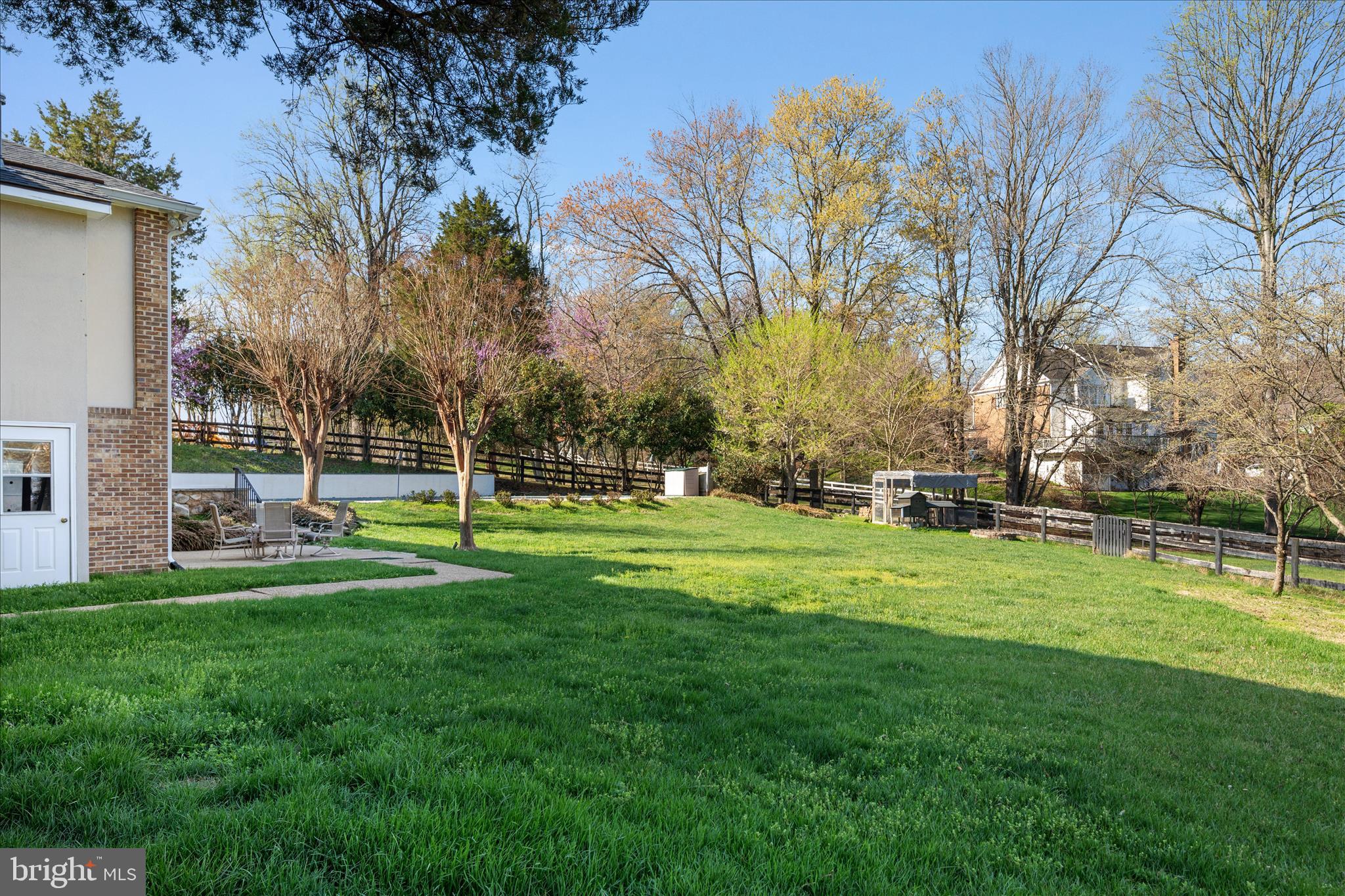 FOX LAKE - Residential