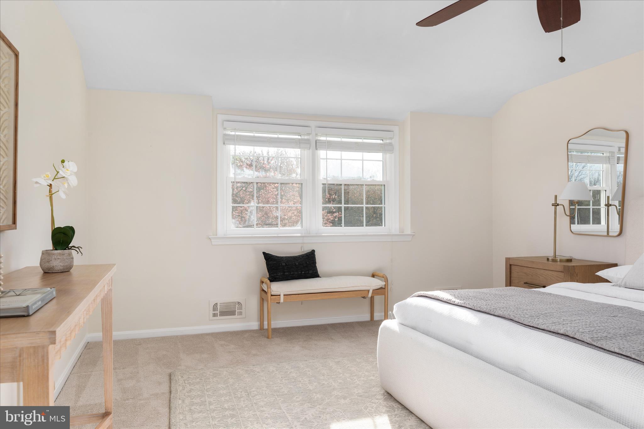 FOX LAKE - Residential