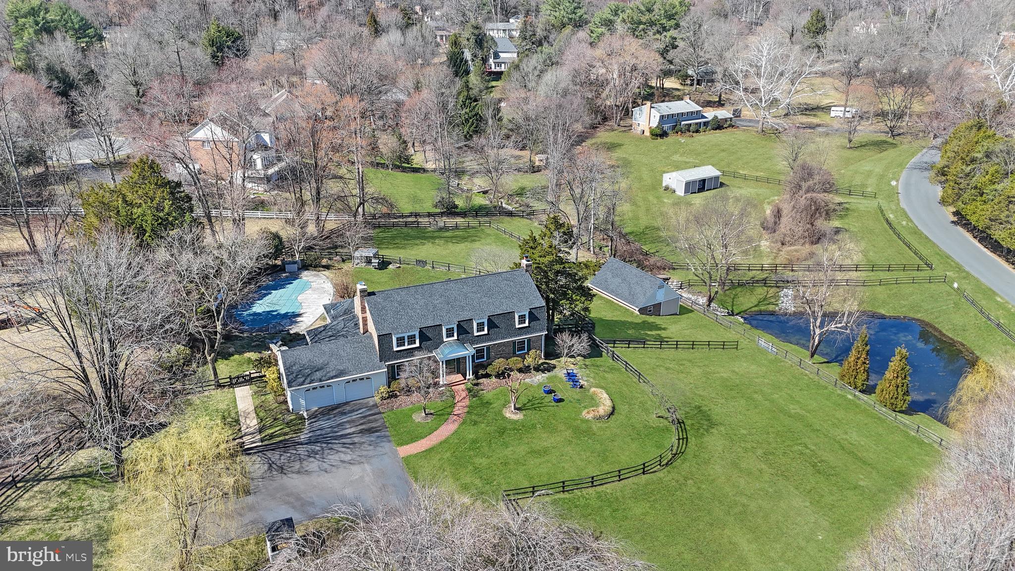 FOX LAKE - Residential