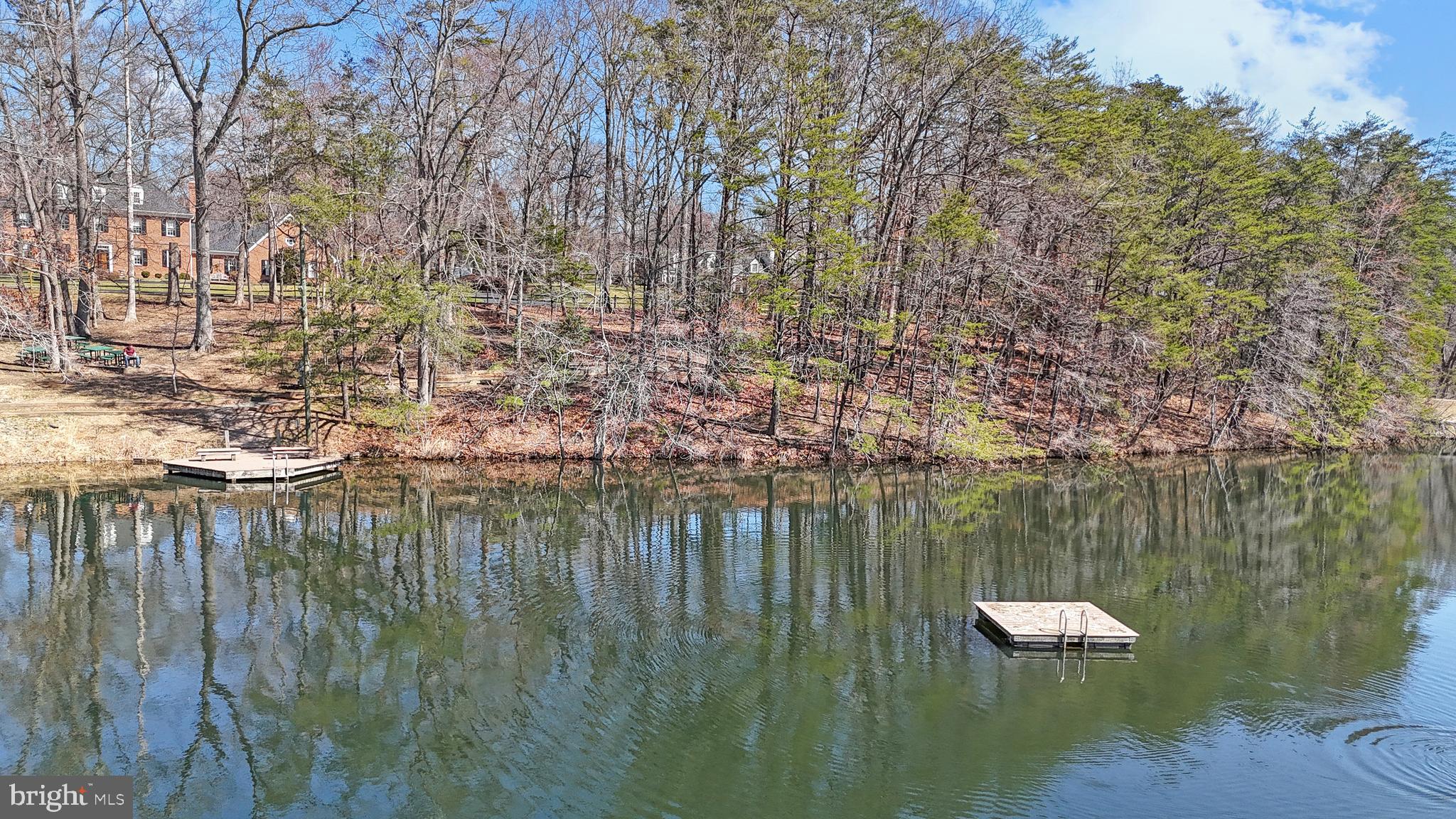 FOX LAKE - Residential