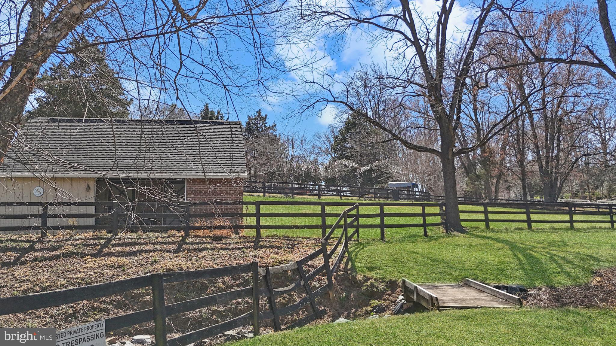 FOX LAKE - Residential