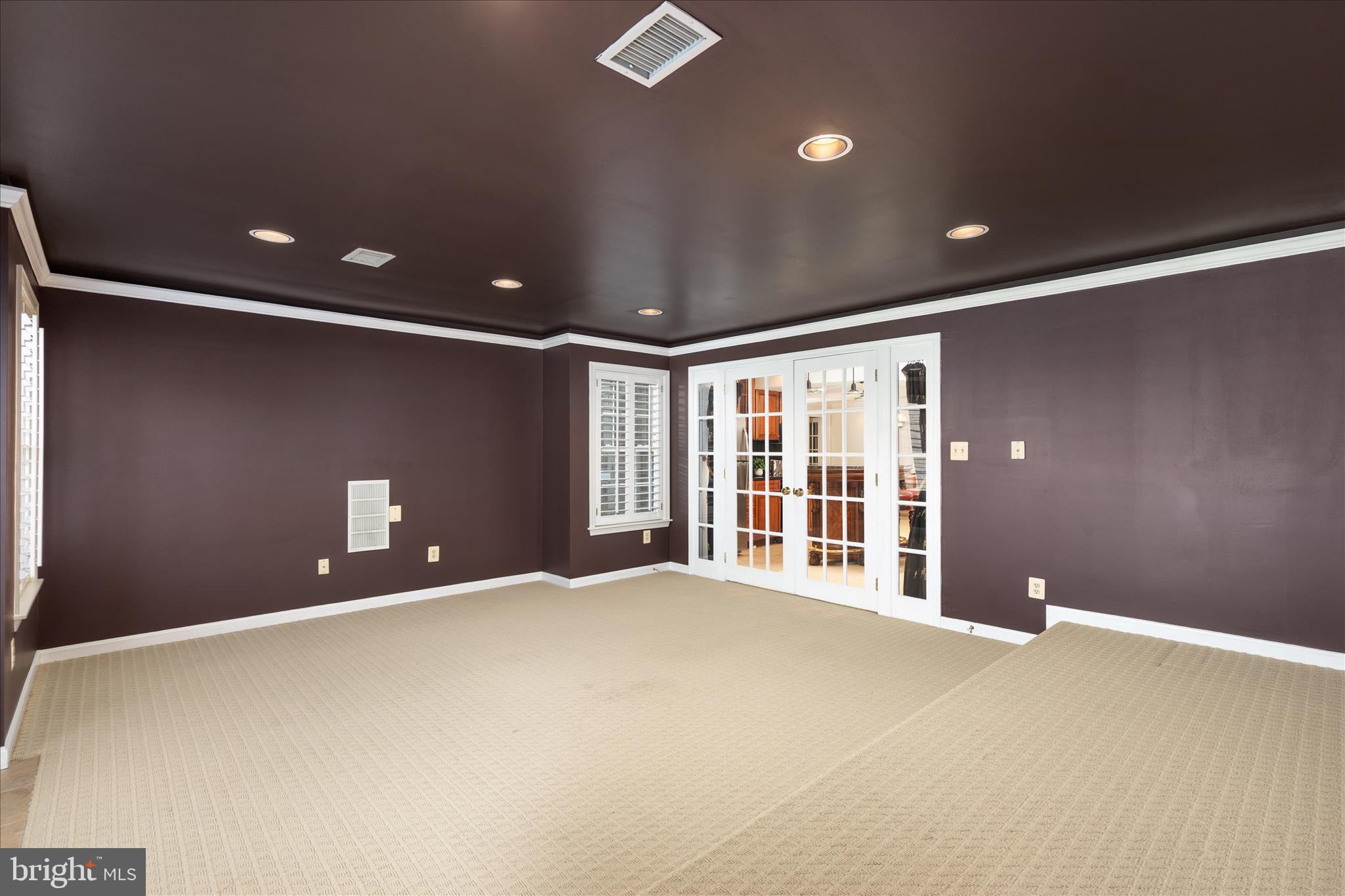 FOX LAKE - Residential