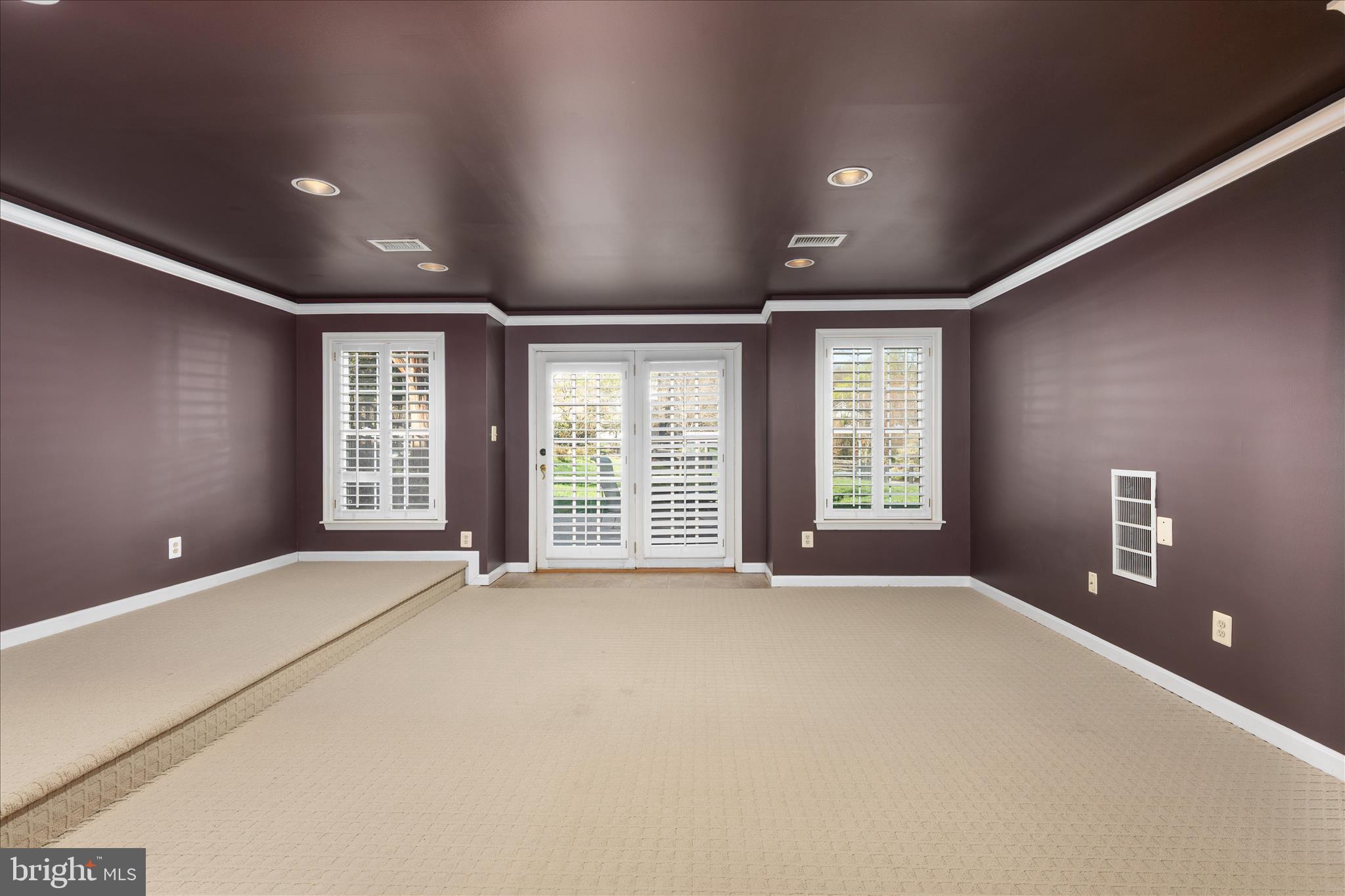 FOX LAKE - Residential