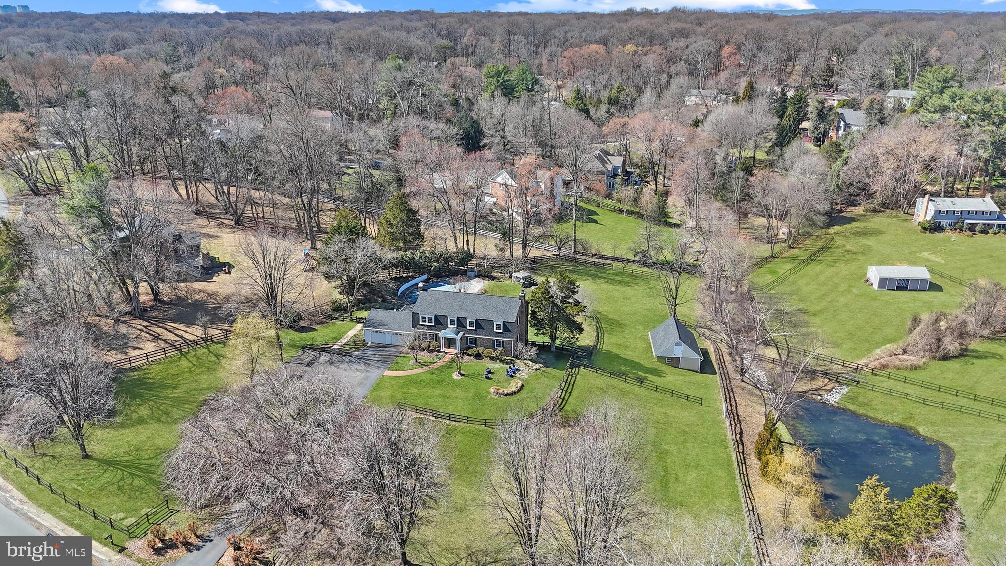 FOX LAKE - Residential