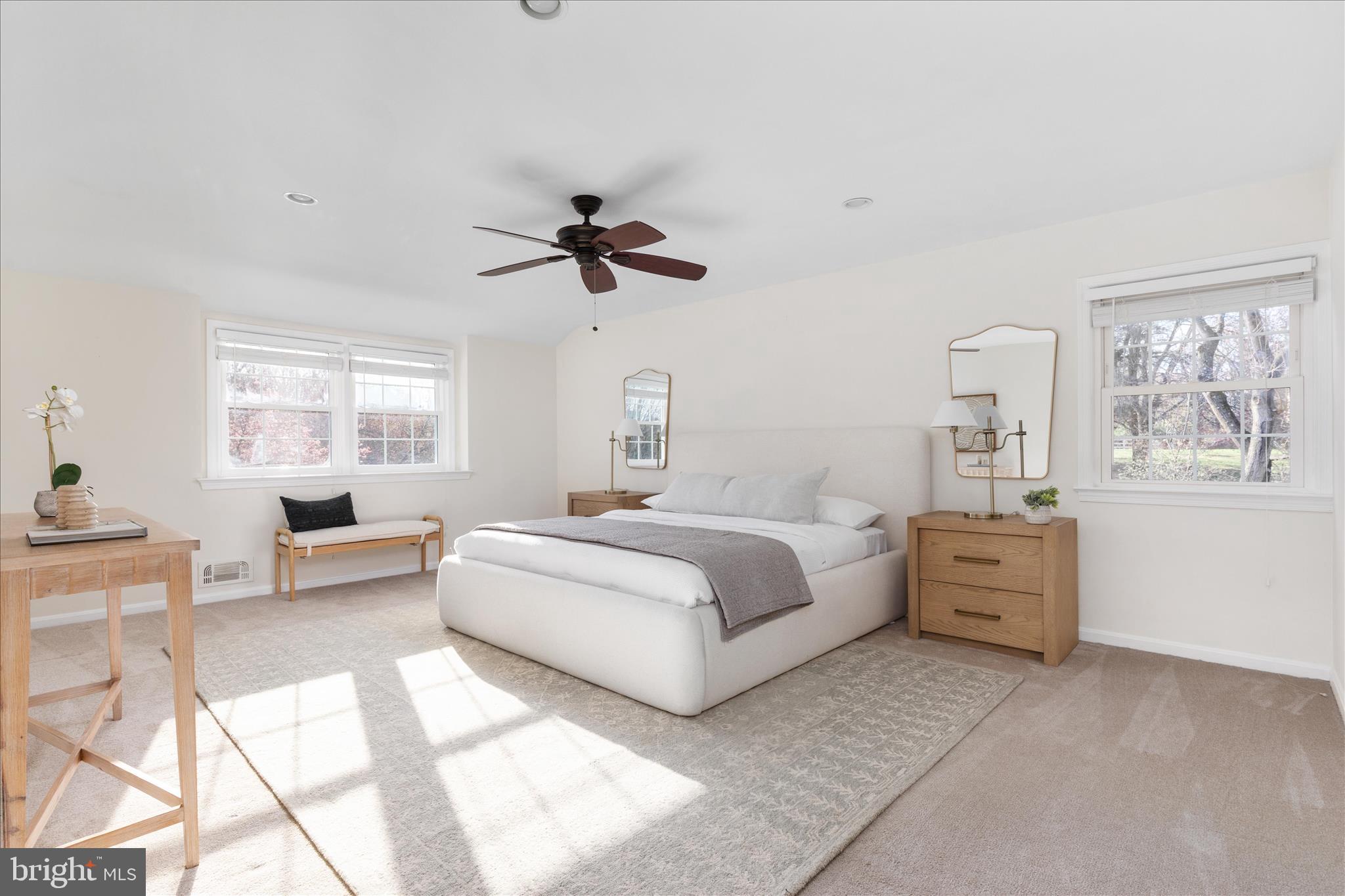 FOX LAKE - Residential