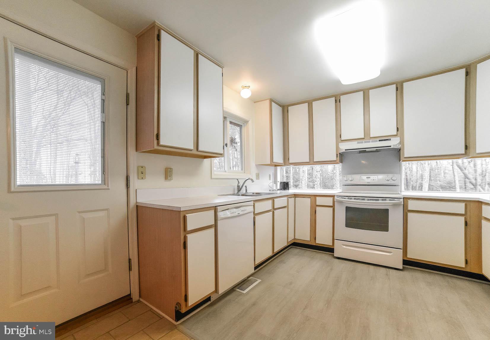 TOWER HILL FARM - Residential Lease