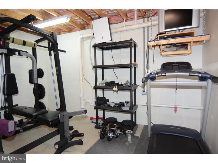 HIDDEN MEADOWS - Residential