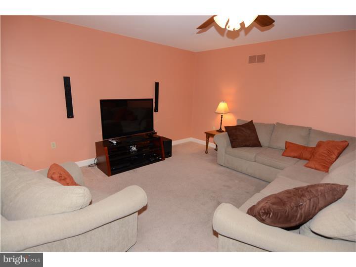 HIDDEN MEADOWS - Residential