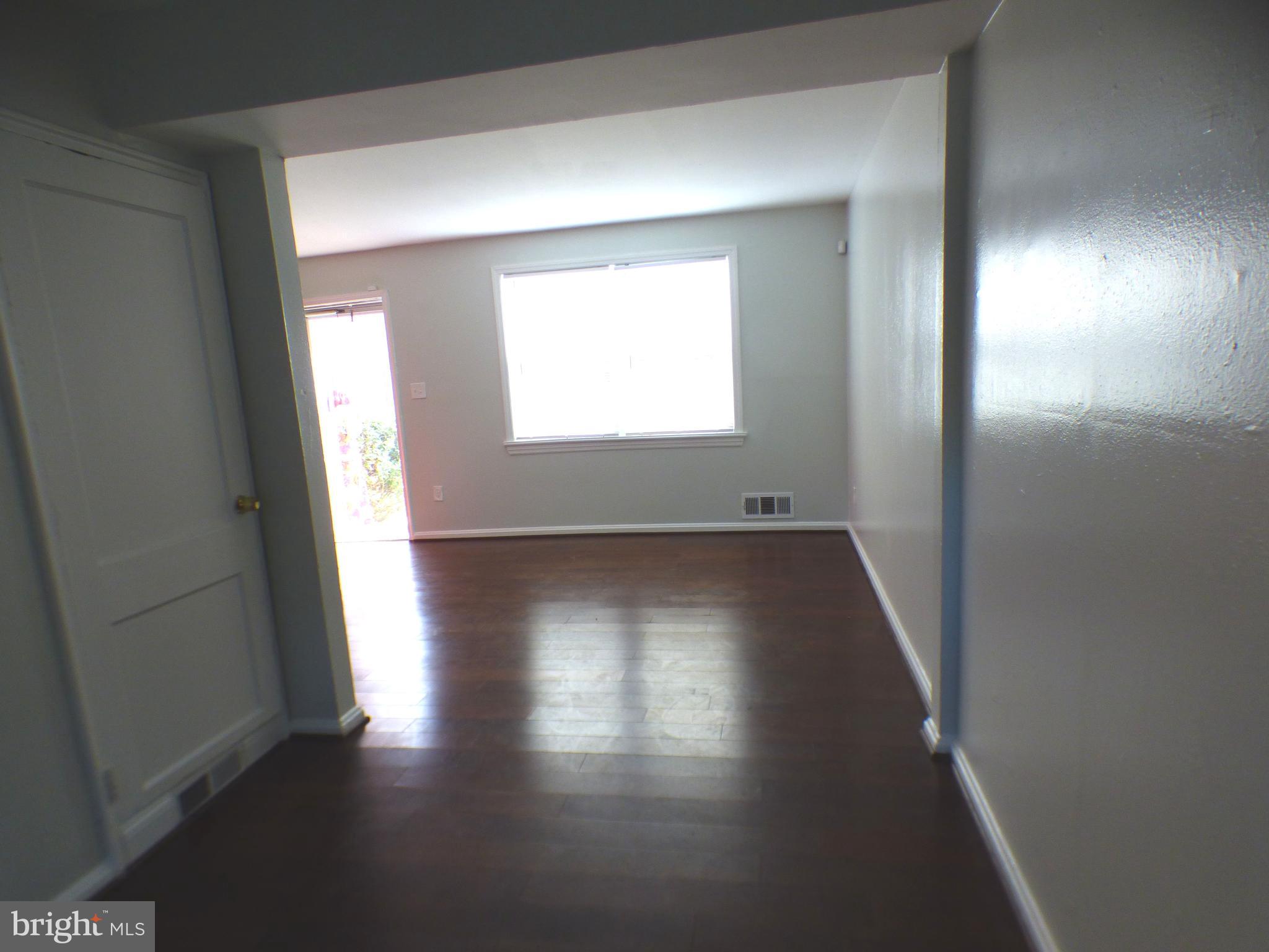 IVERSON COURTS CONDO - Residential Lease