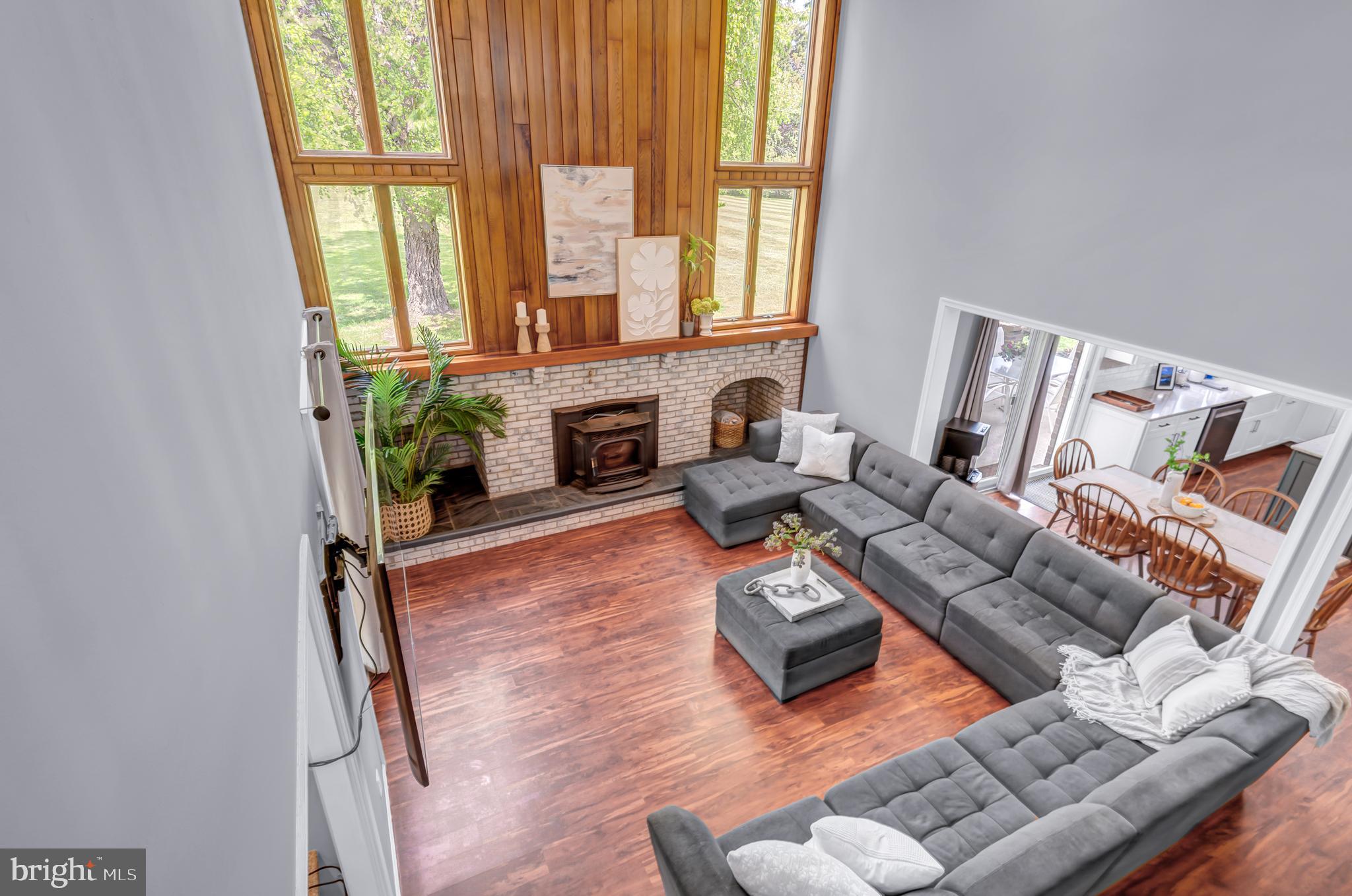 LOCUST HILL ESTATES - Residential