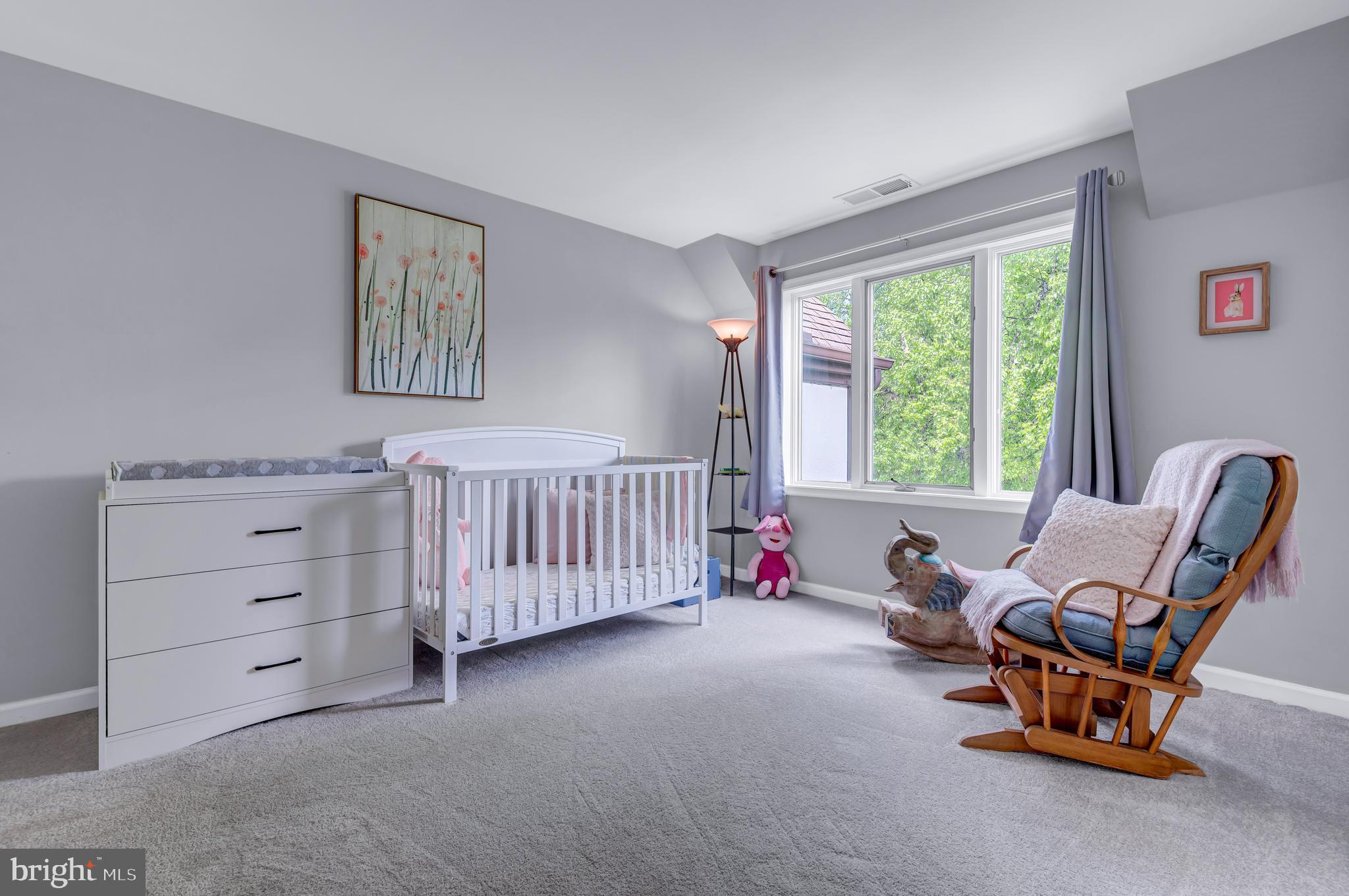 LOCUST HILL ESTATES - Residential